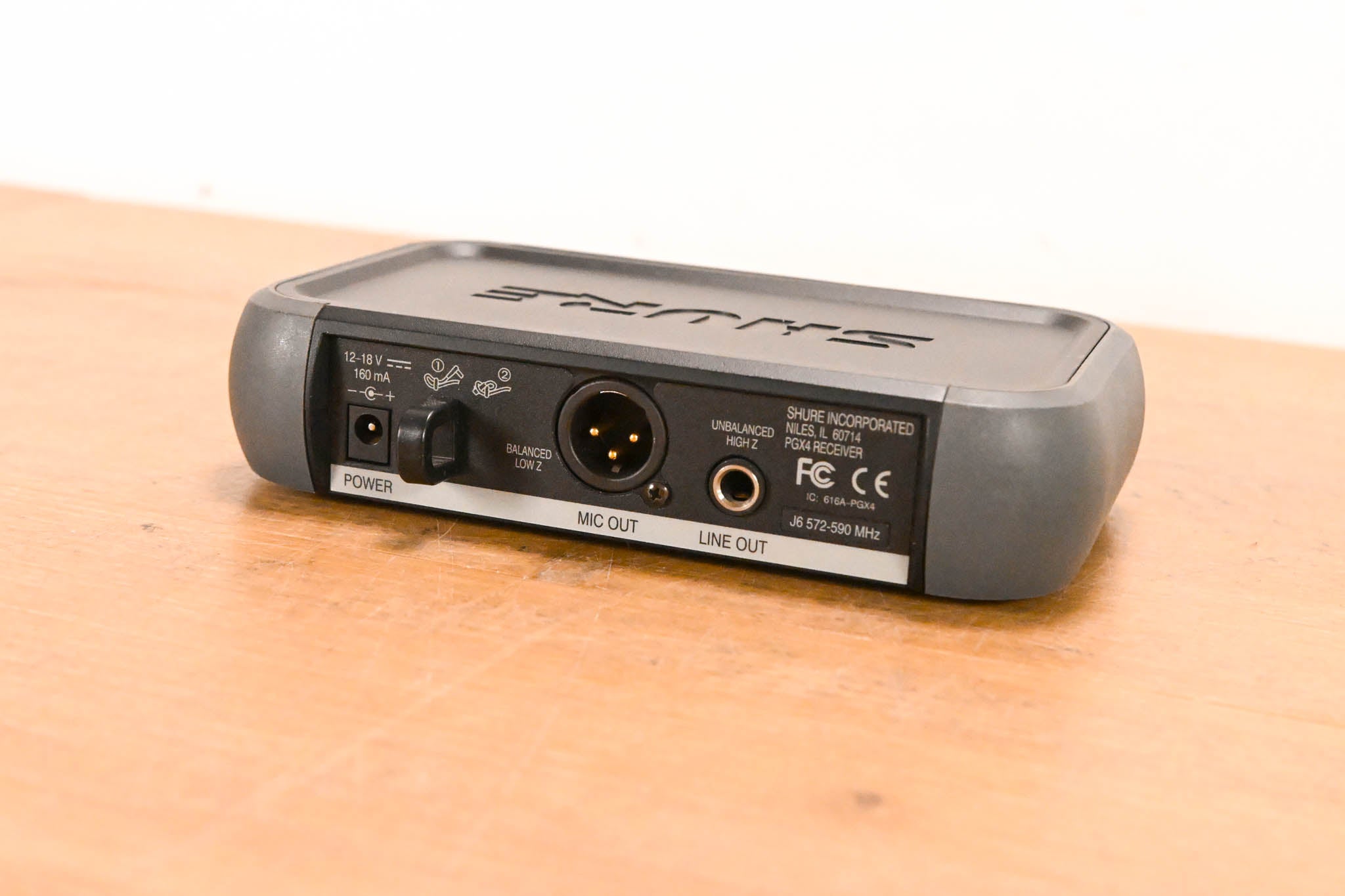 Shure PGX14 Wireless Beltpack System J6 Band - 572-590 MHz (NO PSU)