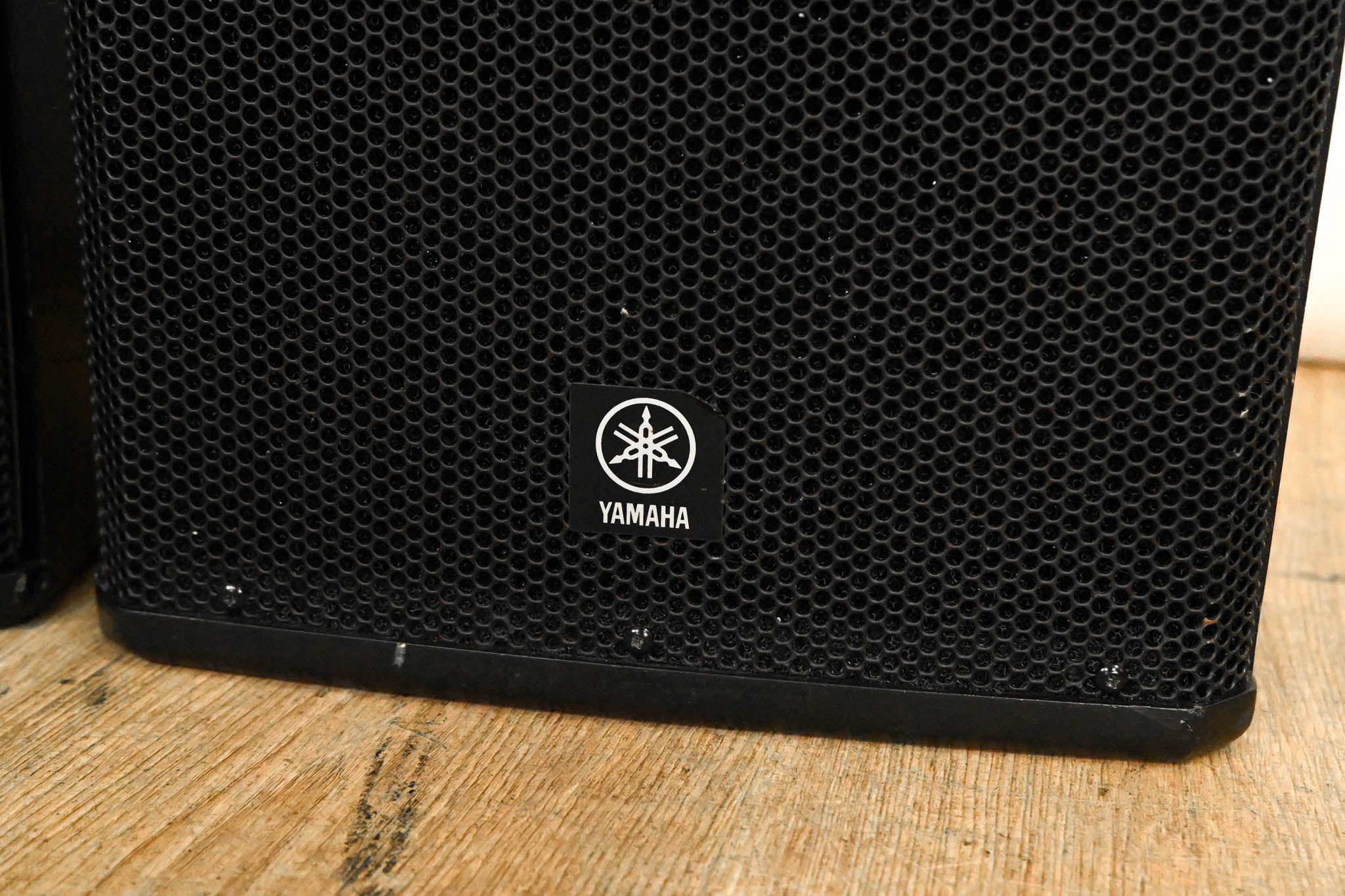 Yamaha IF2208 Dual 8" 2-Way Full-Range Loudspeaker (PAIR)