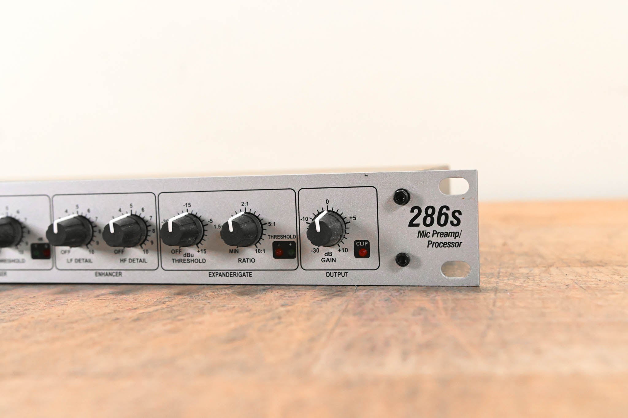 dbx 286s Microphone Preamp / Channel Strip Processor