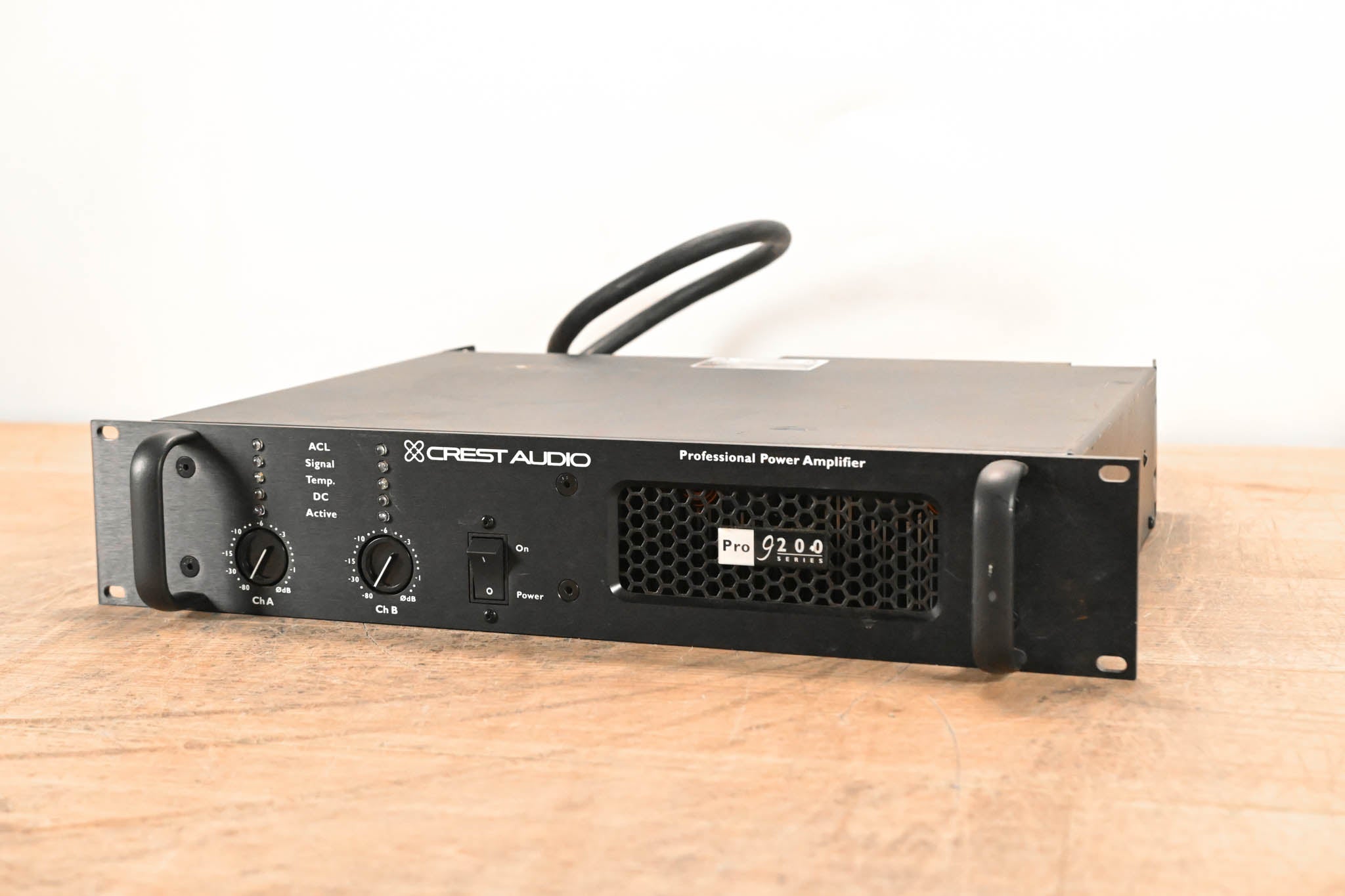 Crest Audio Pro 9200 2-Channel Power Amplifier