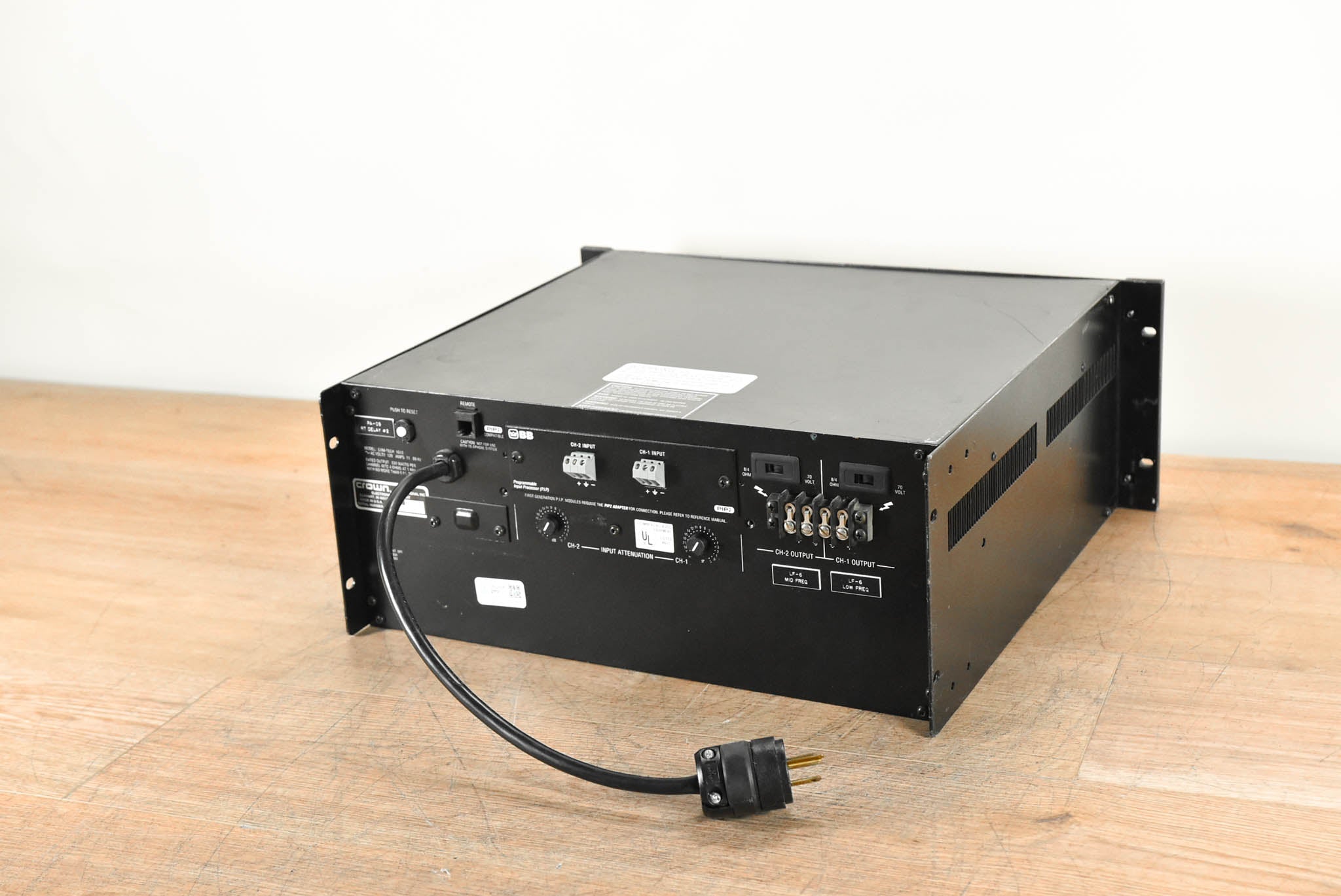 Crown Com-Tech 1610 2-Channel Power Amplifier