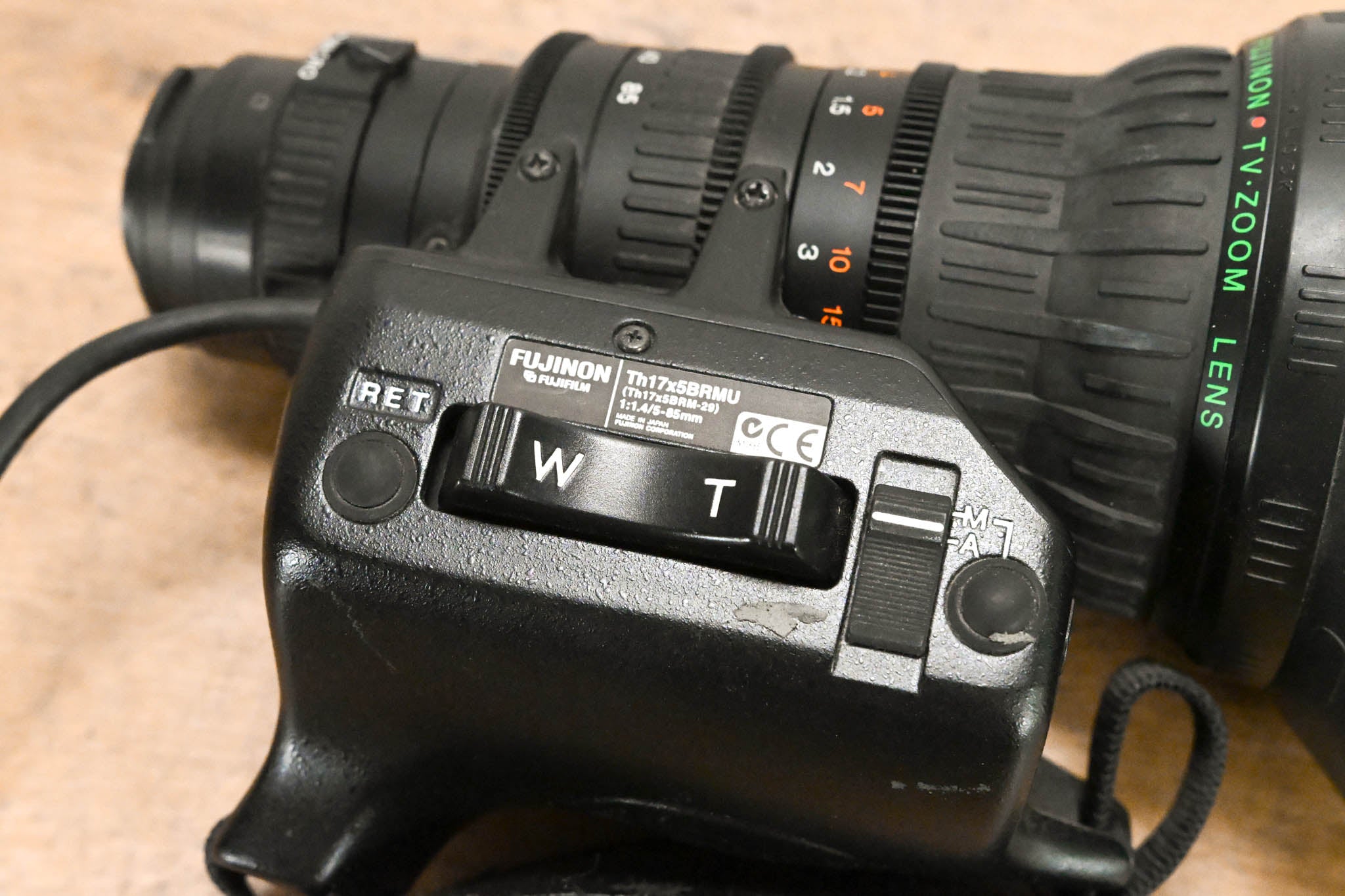 Fujinon Th17x5BRMU Broadcast Zoom Lens - 1:1.4/5-85mm