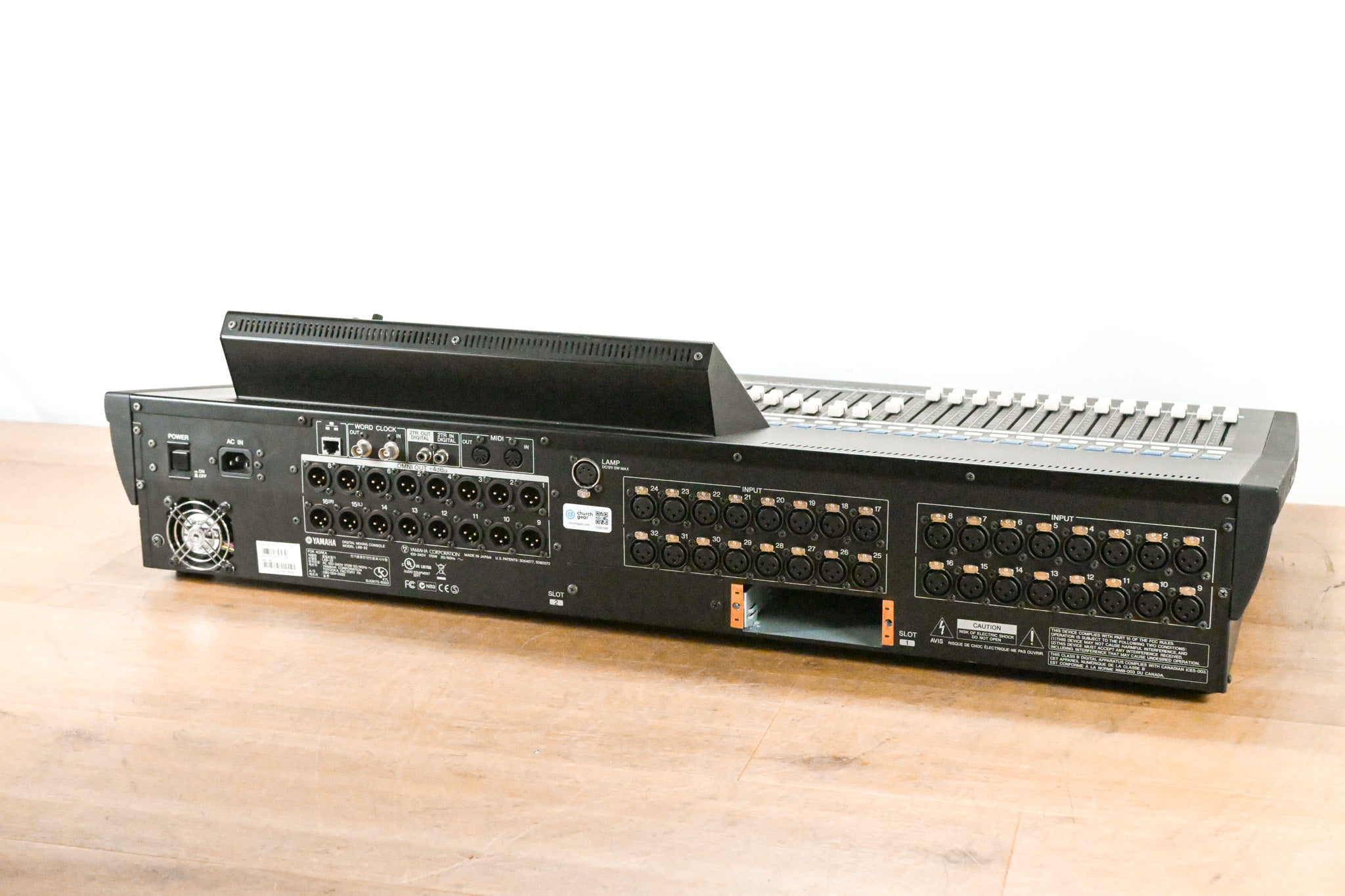 Yamaha LS9-32 32-Input Digital Mixing Console