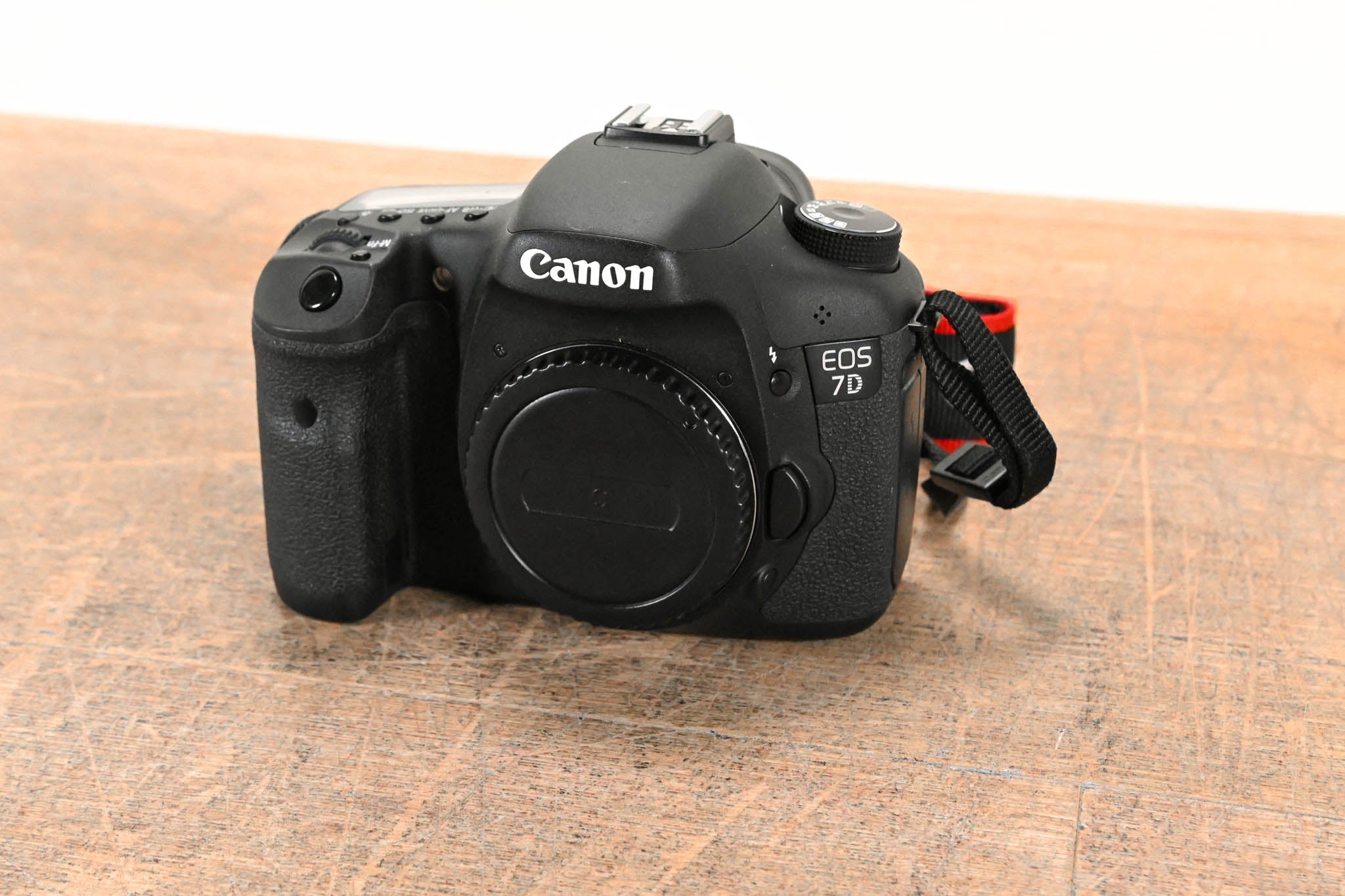 Canon EOS 7D DSLR Camera Body