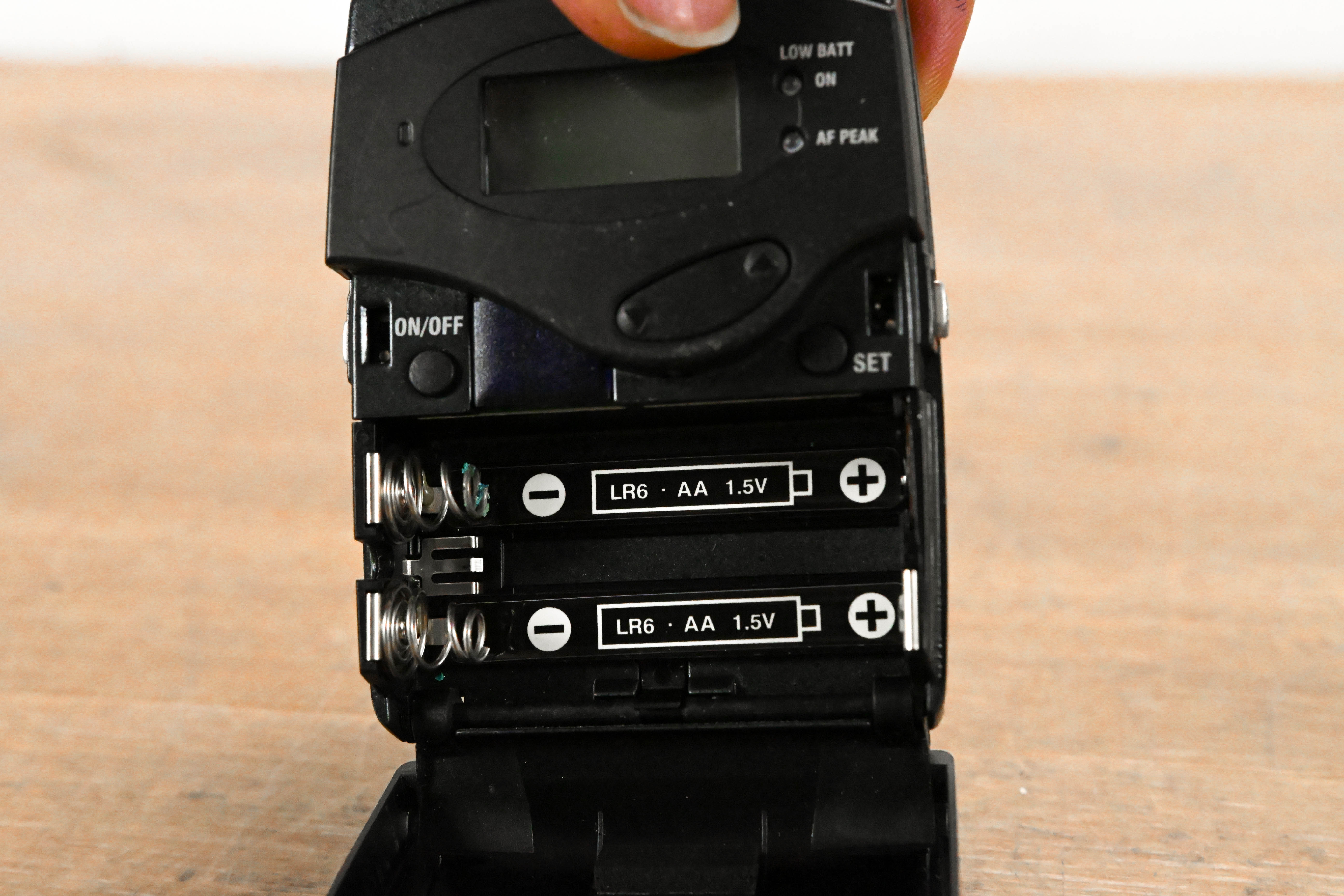 Sennheiser SK 100 G3 Wireless Bodypack Transmitter A Range: 516-558 MHz