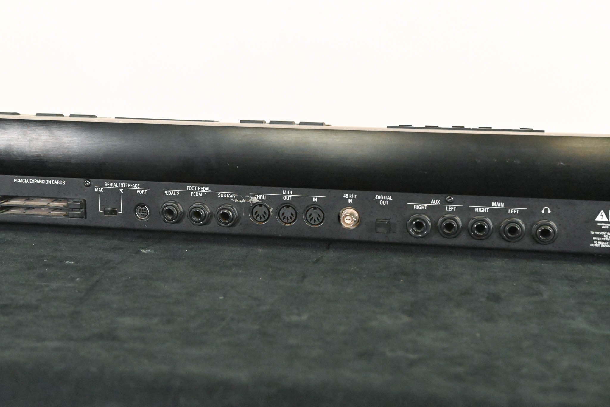 Alesis QS7 76-Key Synthesizer Keyboard