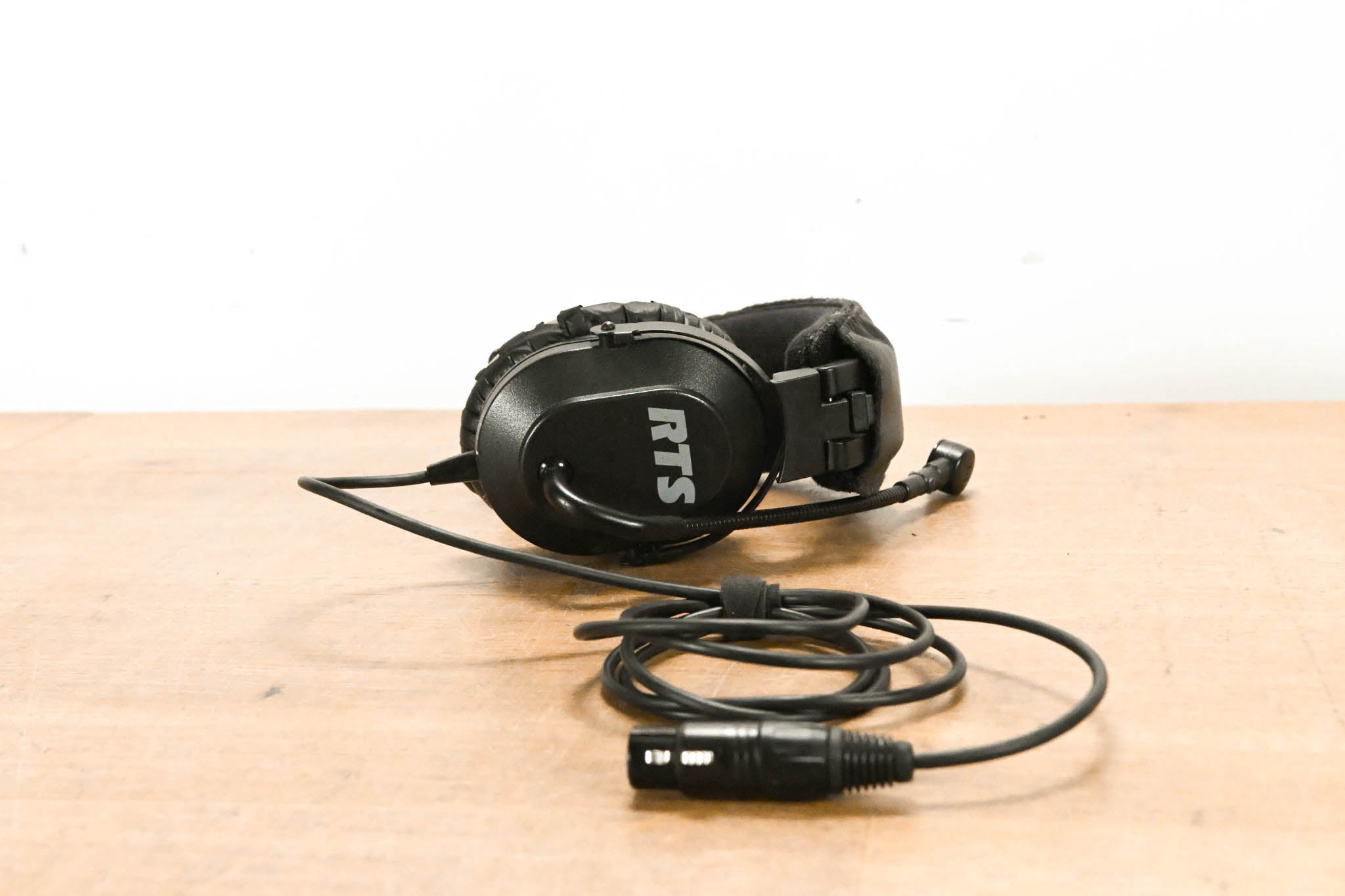 RTS HR-1 Single-Sided Headset with Flexible Dynamic Boom Mic