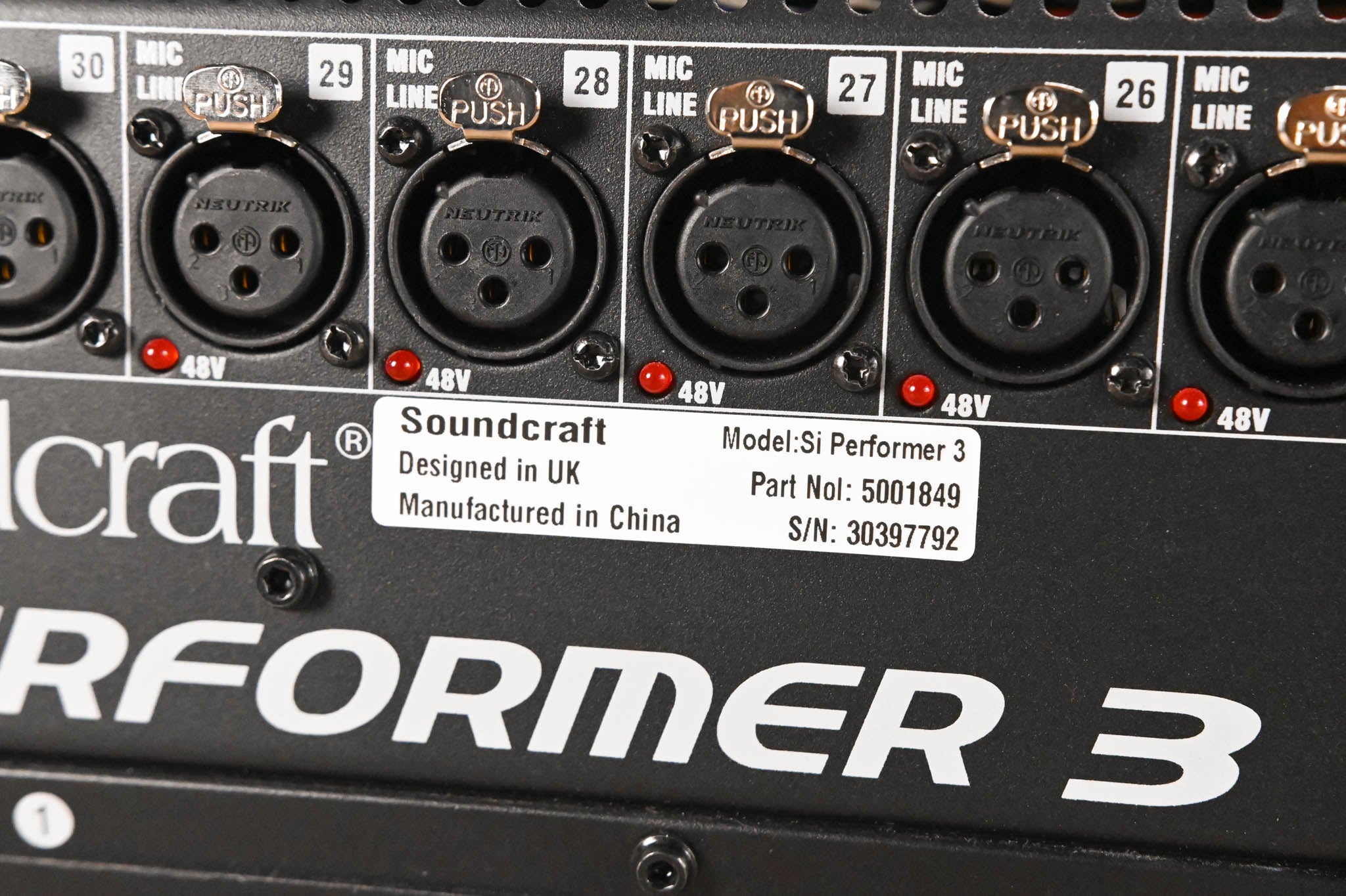 Soundcraft Si Performer 3 Digital Audio Mixer with DMX Control