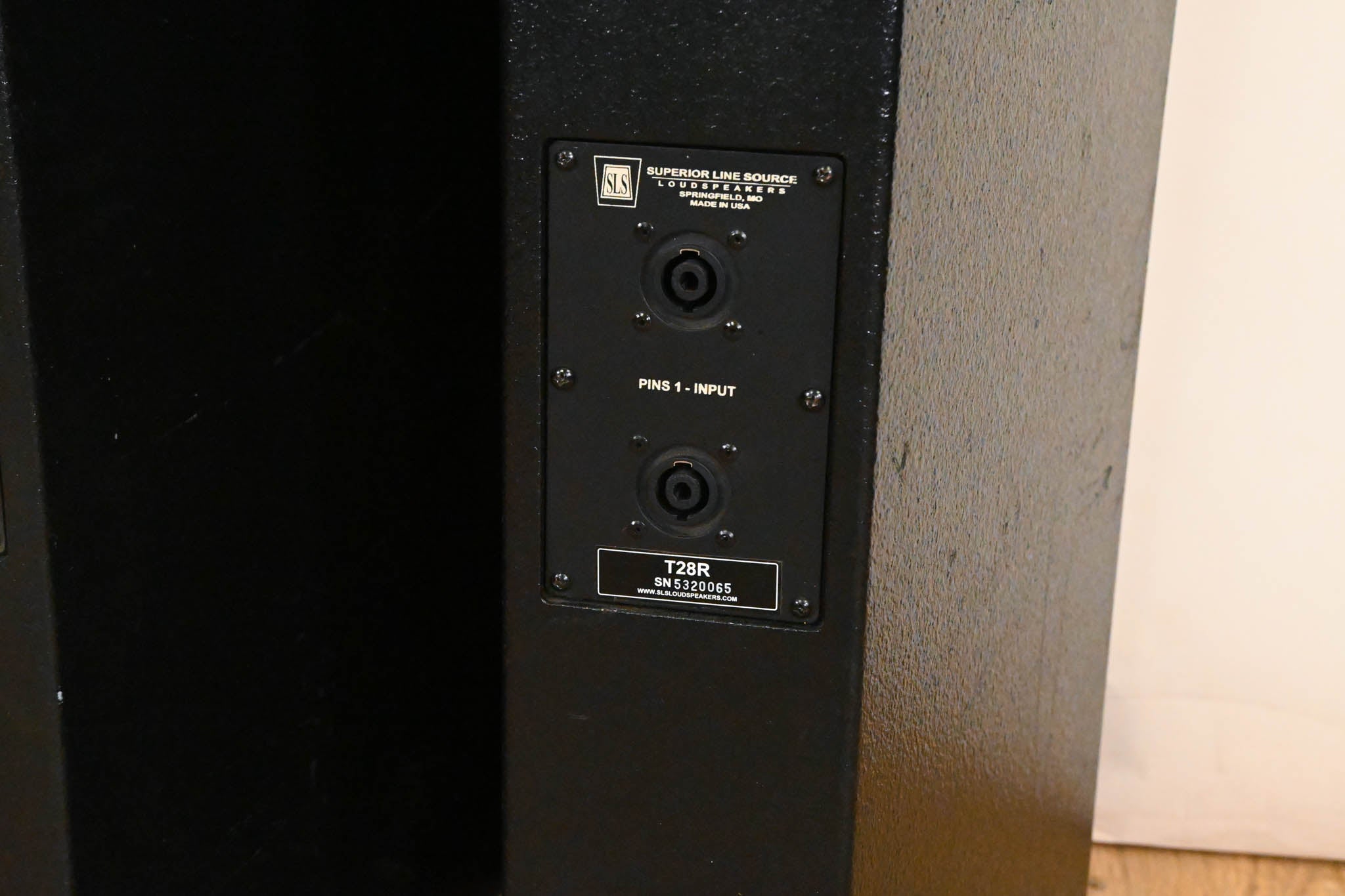 SLS T28R Dual 8" 2-Way Passive Installation Loudspeaker (PAIR)