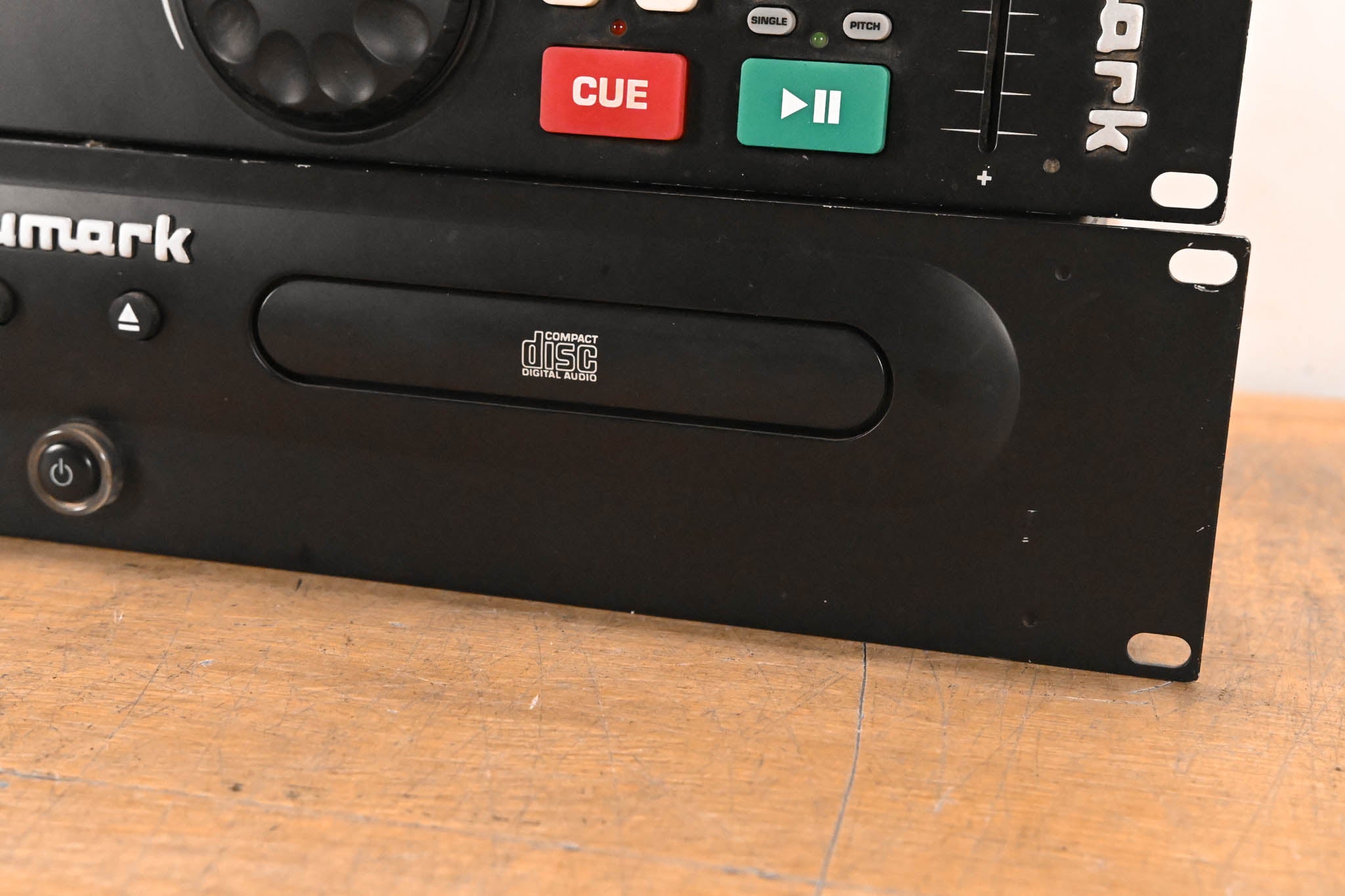 Numark CDN25 Professional Dual CD Player with Controller