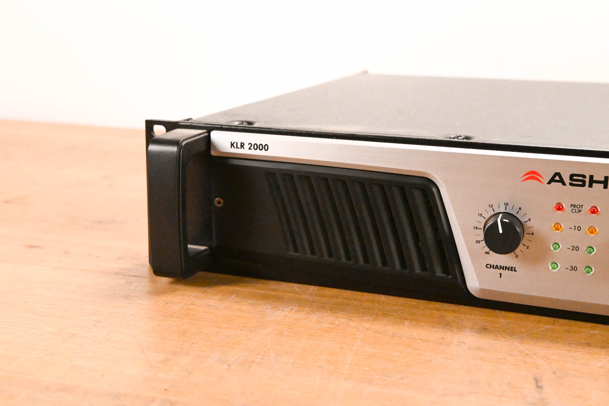 Ashly KLR-2000 Dual-Channel 1,000W Power Amplifier