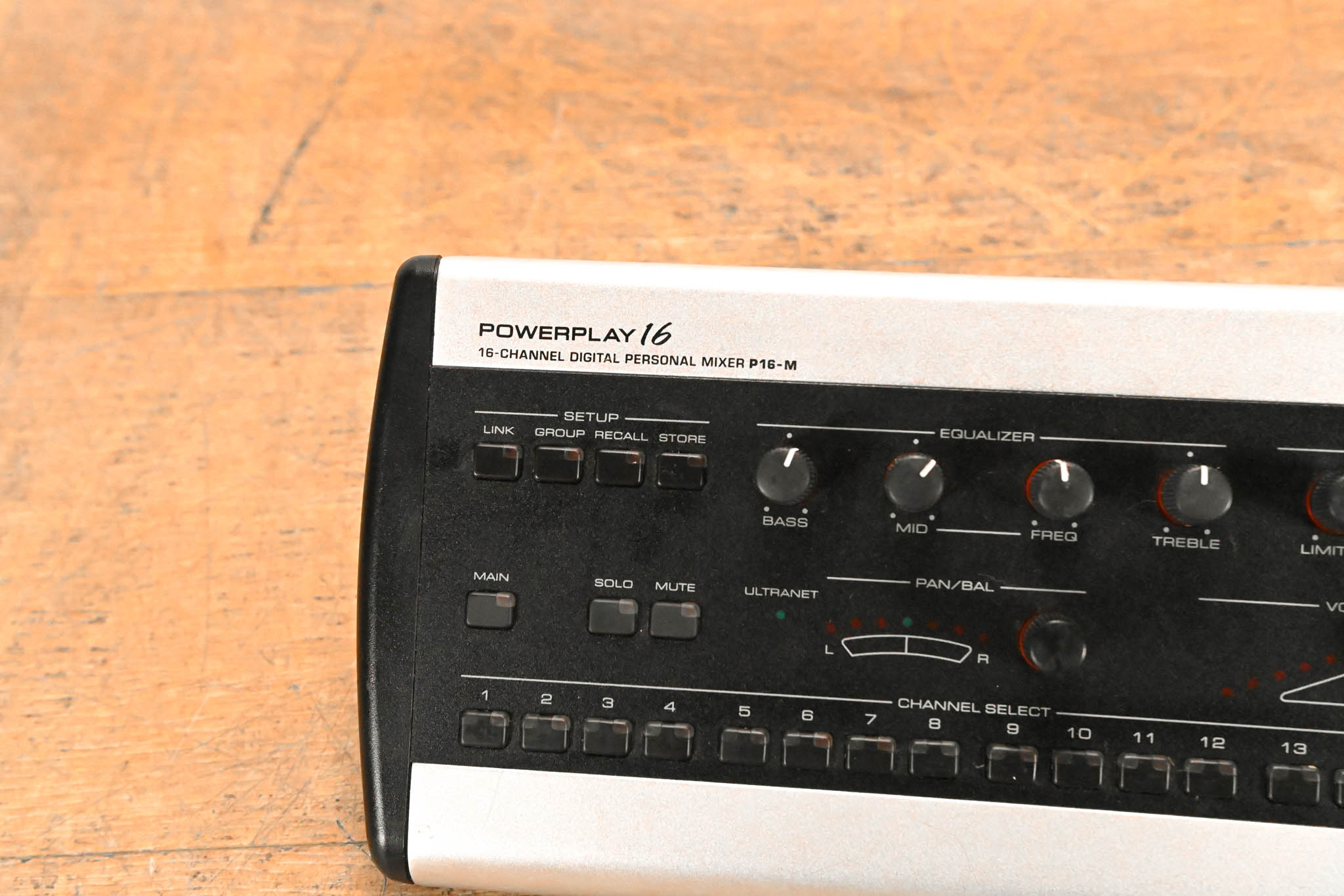 Behringer Powerplay P16-M 16-Channel Digital Personal Mixer