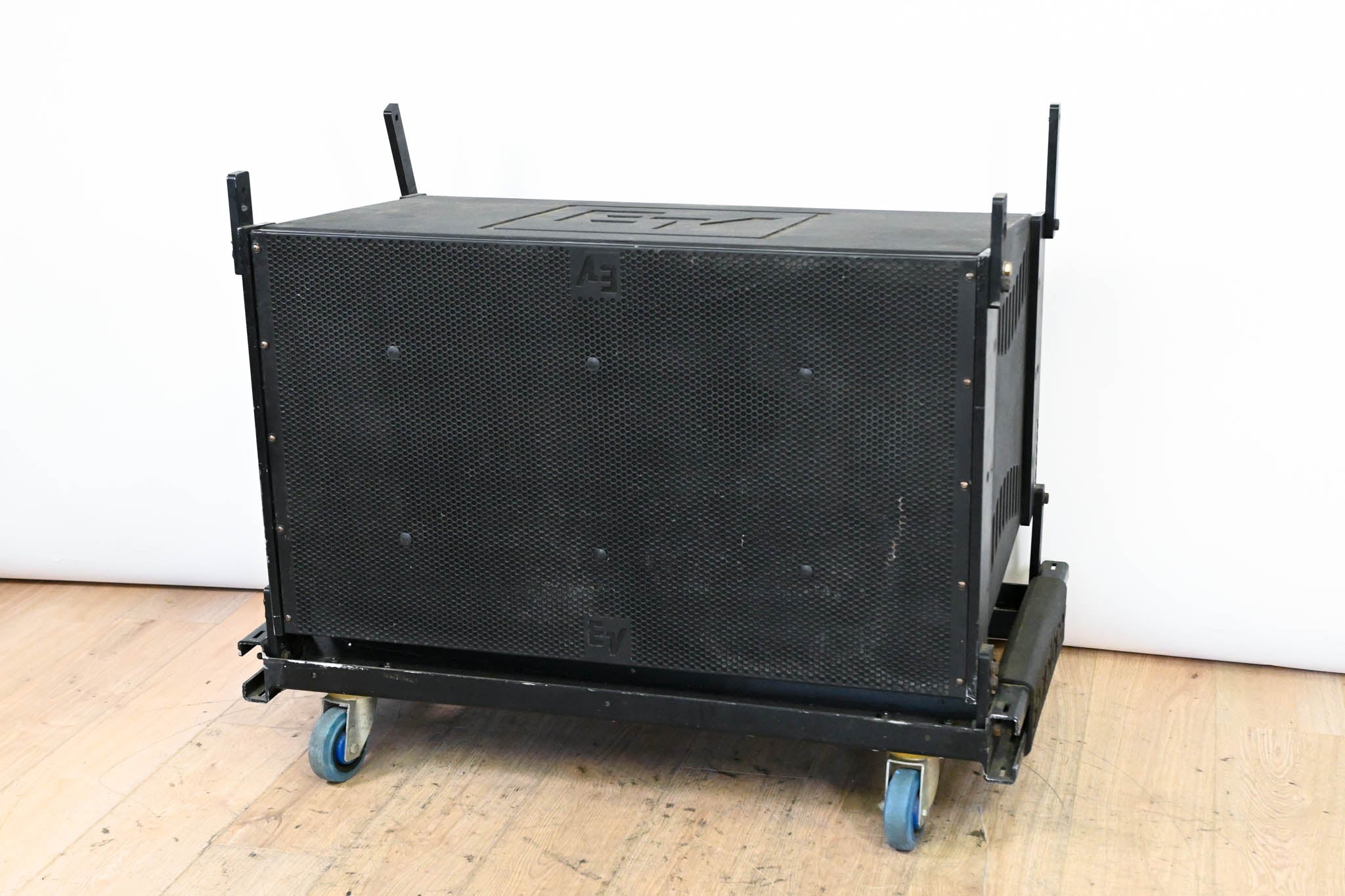 Electro-Voice (EV) XLC118 Subwoofer Line-Array Element with Cart