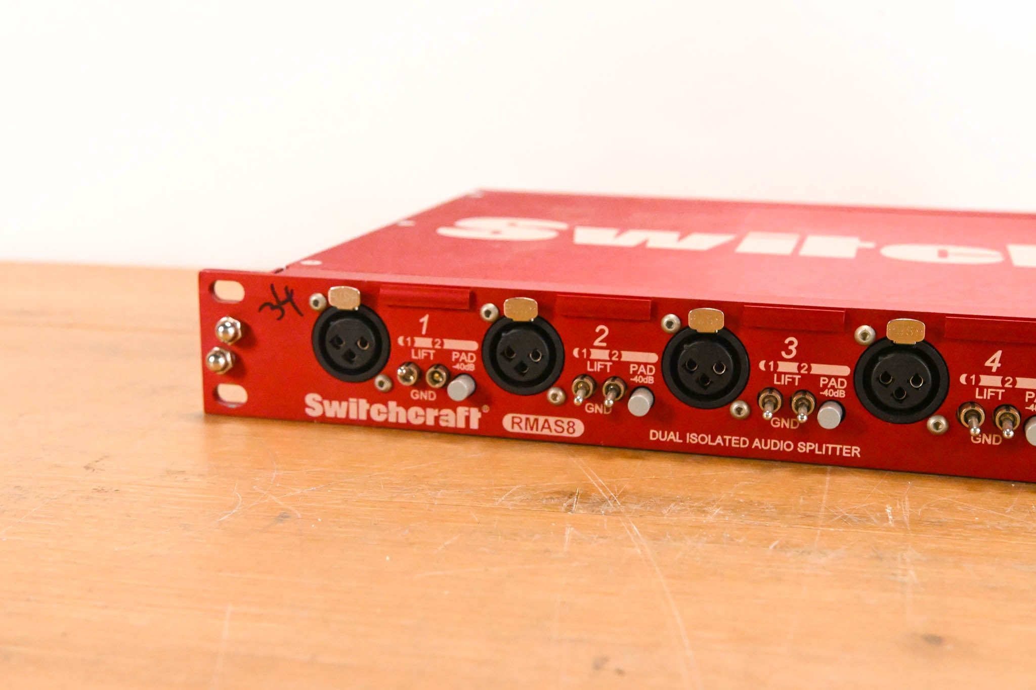 Switchcraft RMAS8 8-Input 3-Way Splitter
