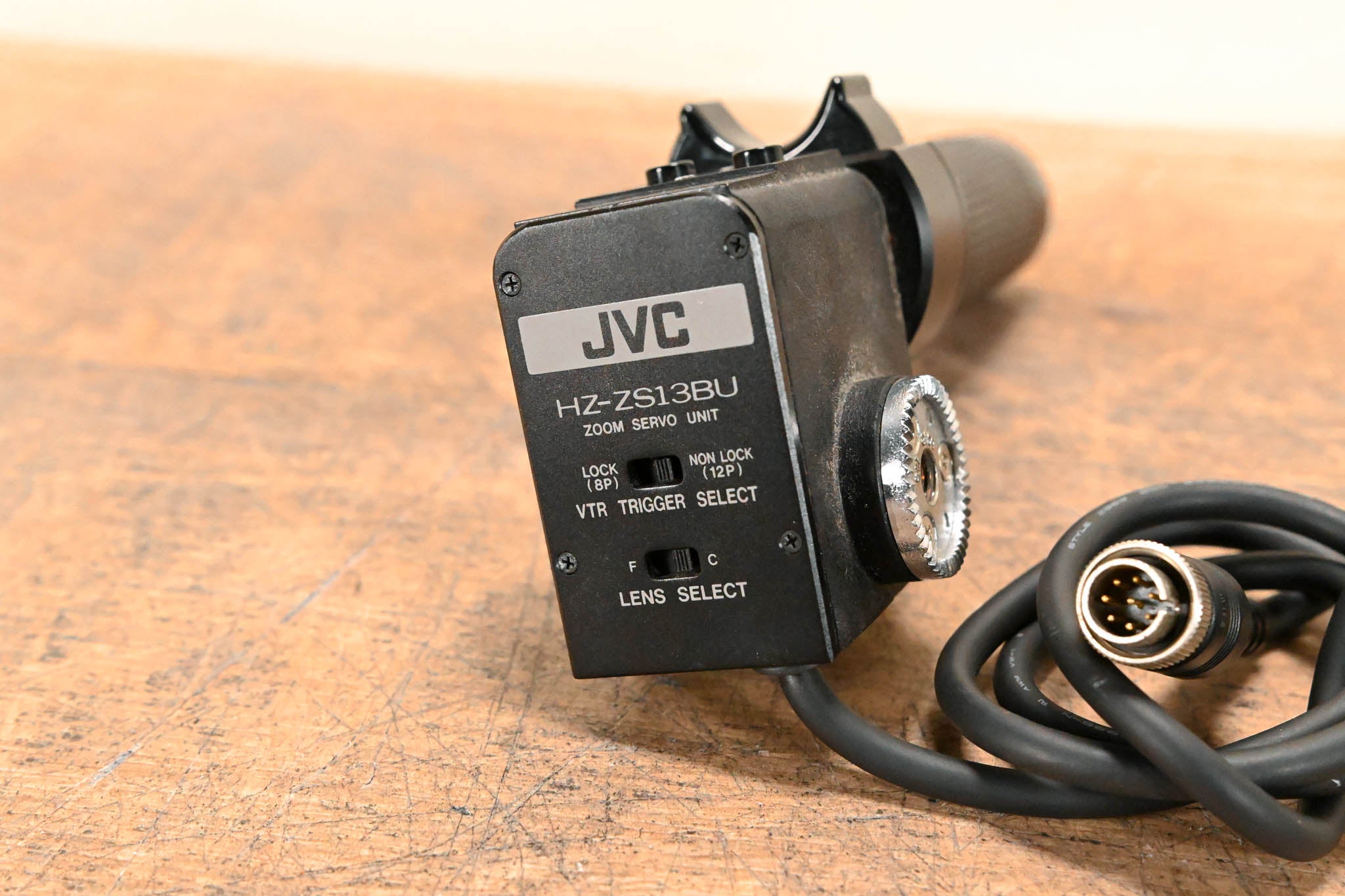JVC HZ-ZS13BU Zoom Servo Lens Control