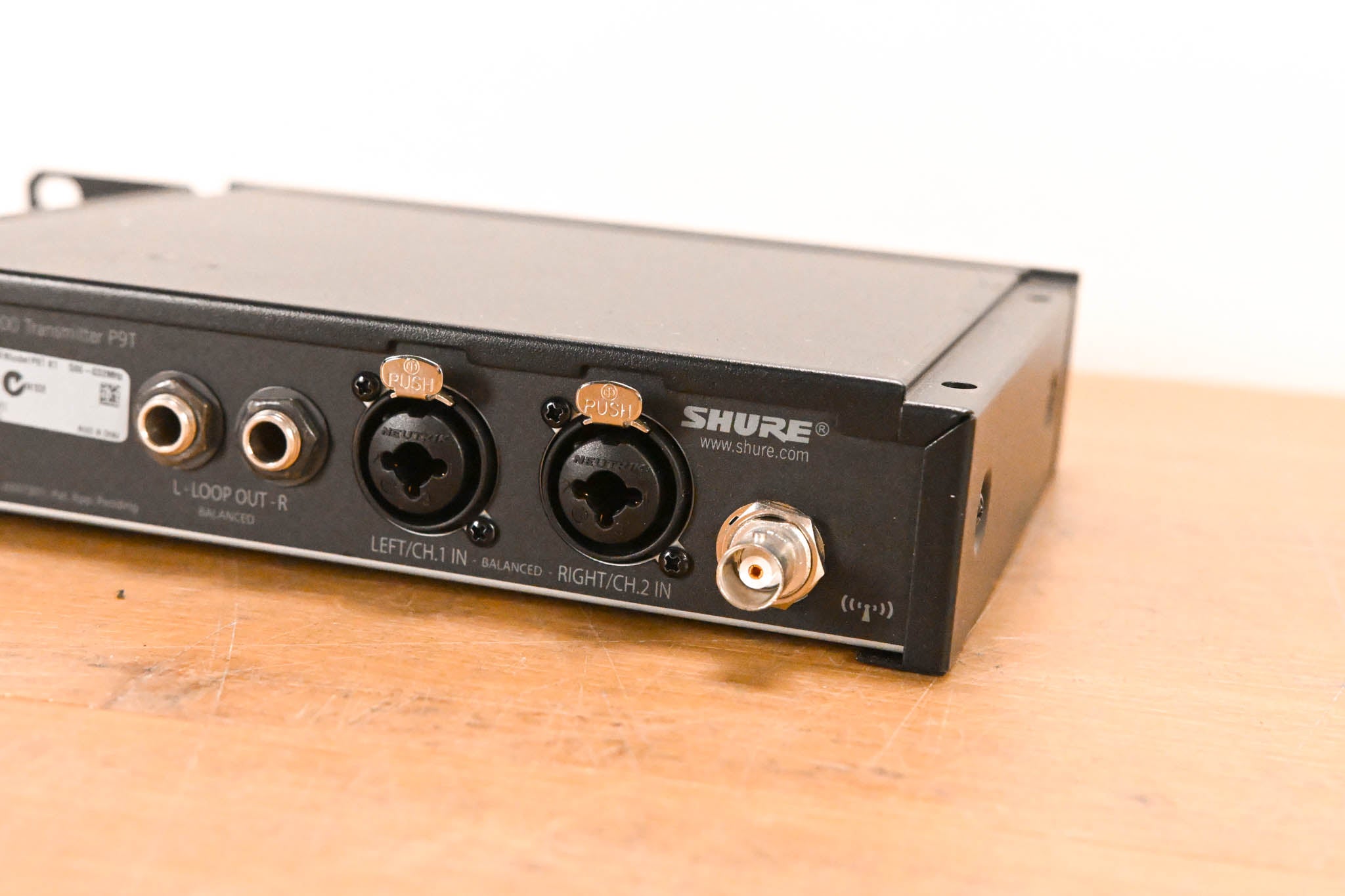 Shure P9T PSM900 Wireless Transmitter - K1 Band (NO POWER SUPPLY)