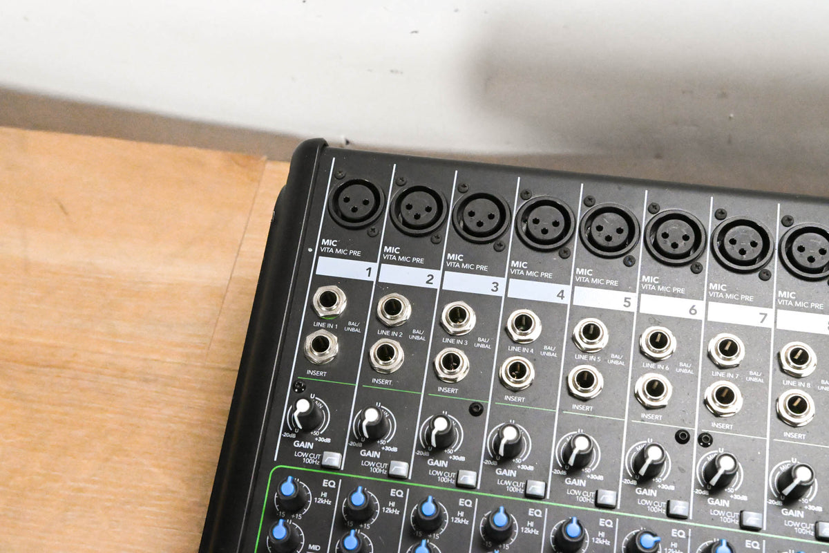 Mackie ProFX22v2 22-Channel Audio Mixer with USB and Effects