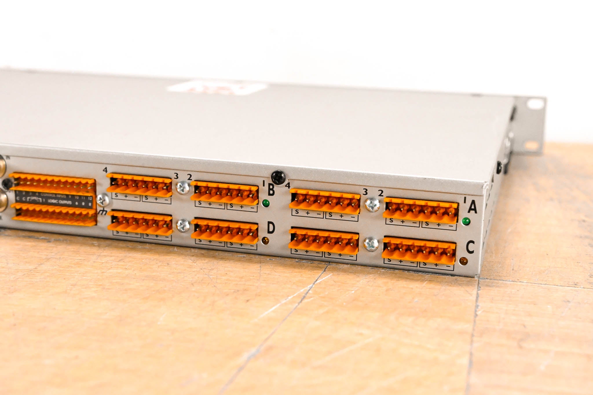 BSS London BLU-800 Signal Processor with BLU link and CobraNet