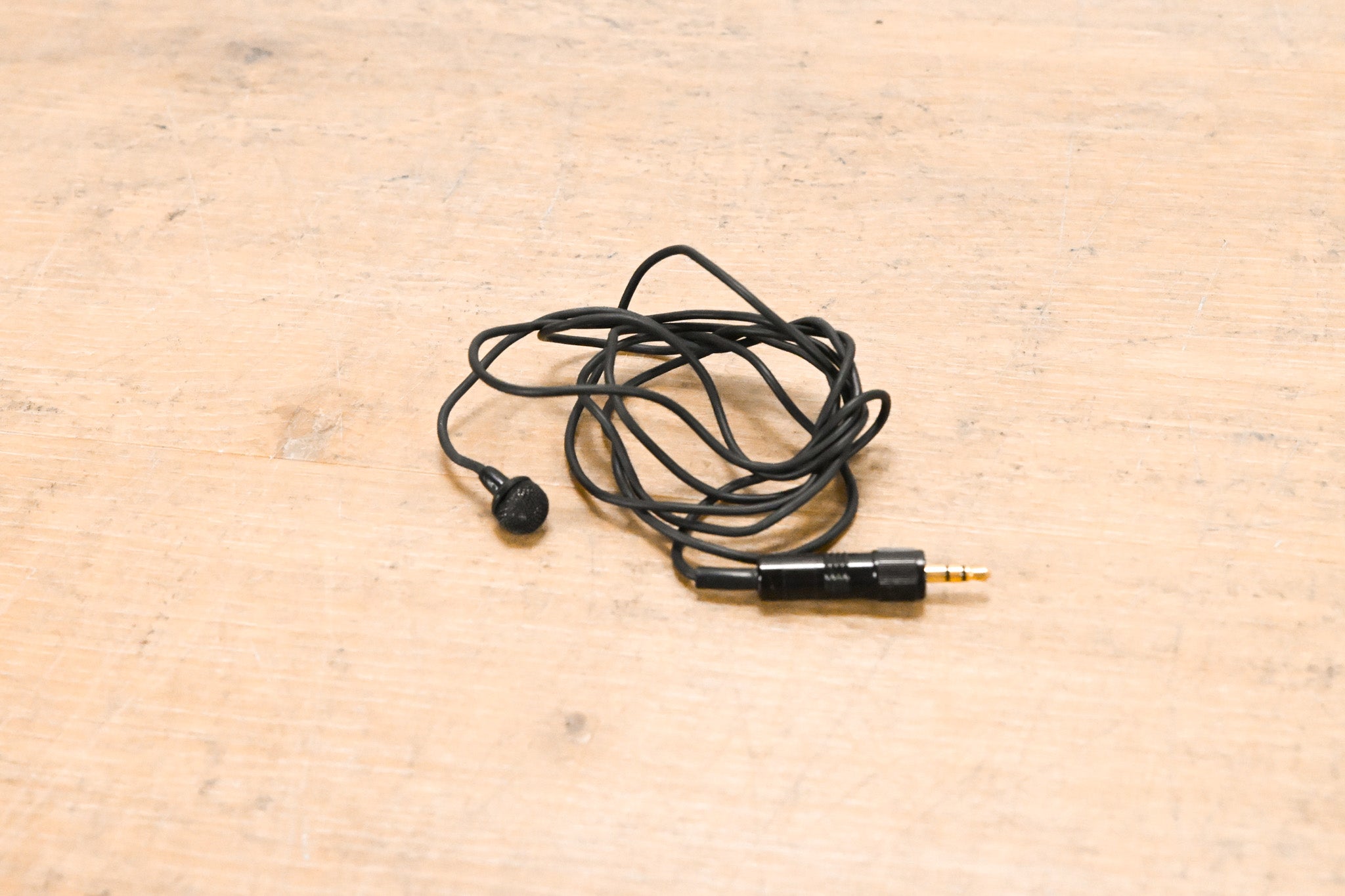 Sennheiser MKE 2 Lavalier Lapel Microphone w/ Locking 3.5mm Connector