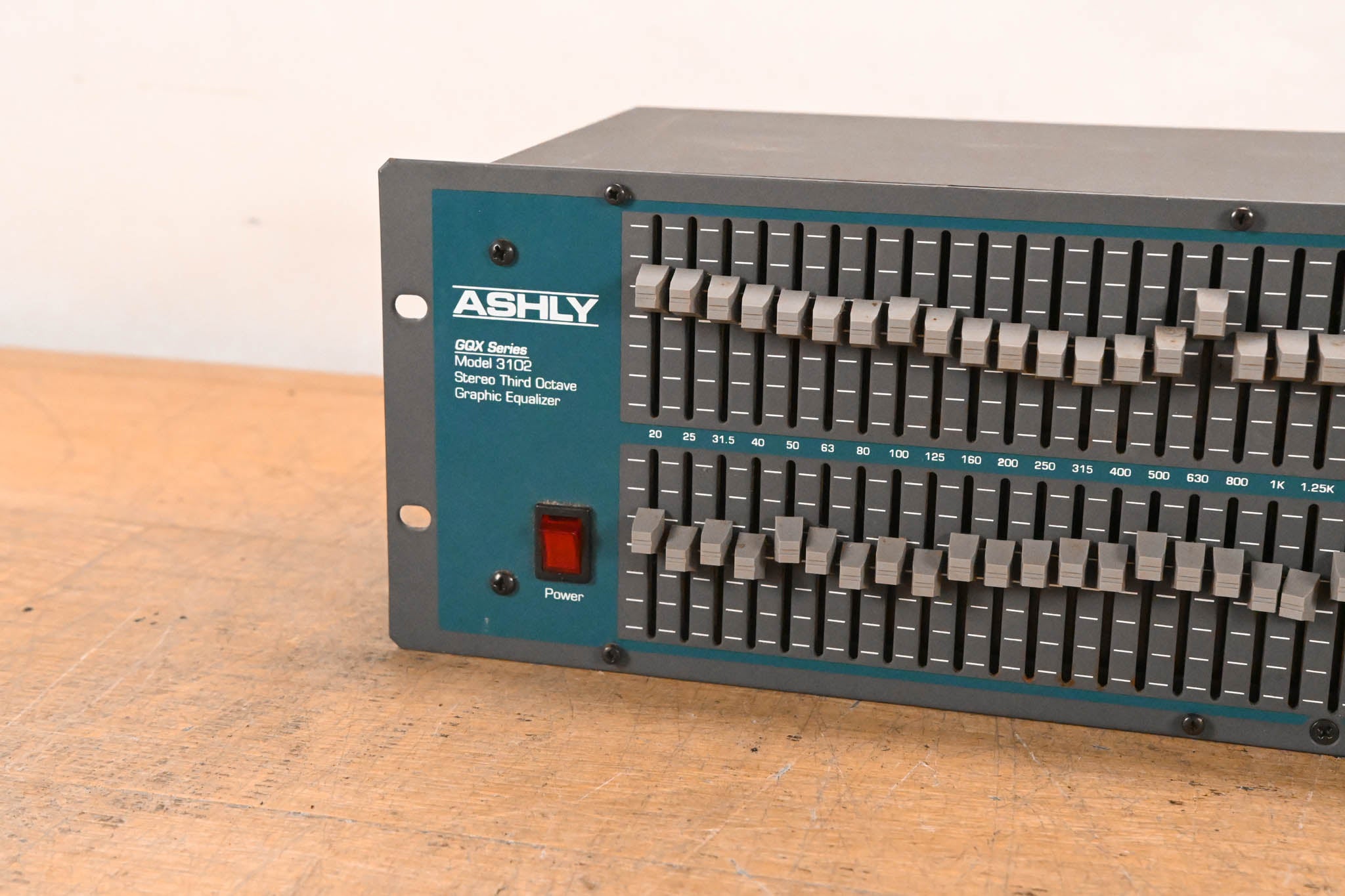 Ashly GQX-3102 2-Channel 31-Band Graphic Equalizer