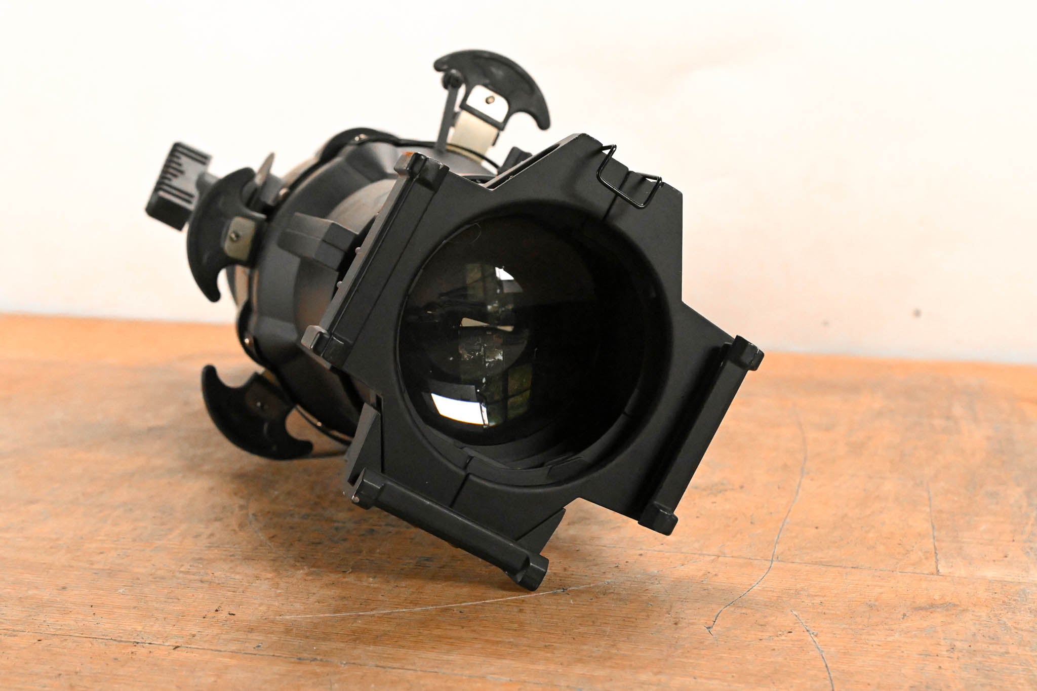 Dortron Profile Spot 750 26 Degree Ellipsoidal Light