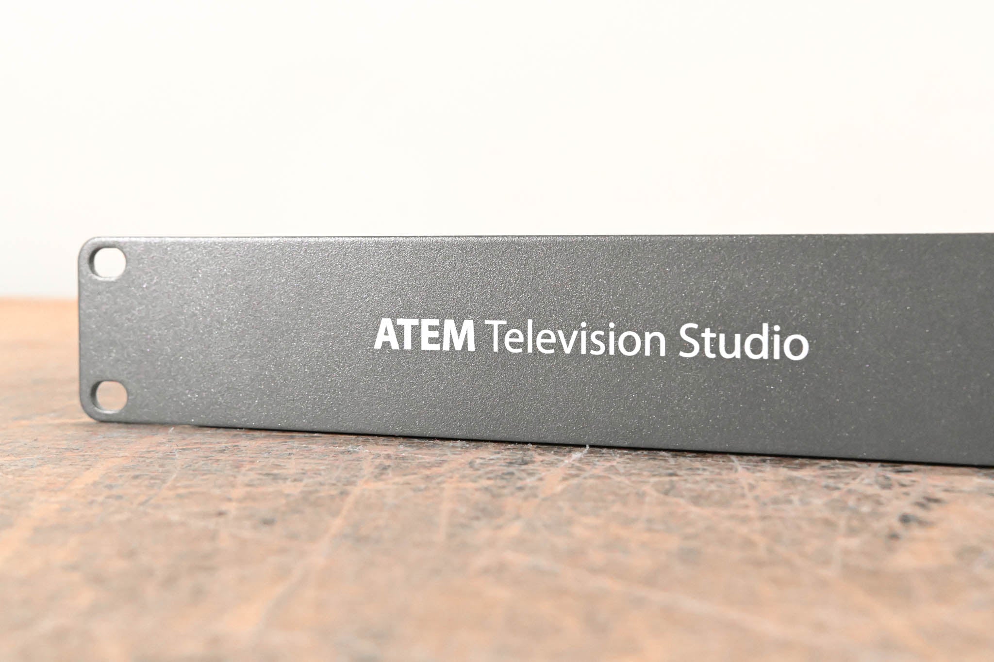 Blackmagic Design ATEM Television Studio (NO POWER SUPPLY)