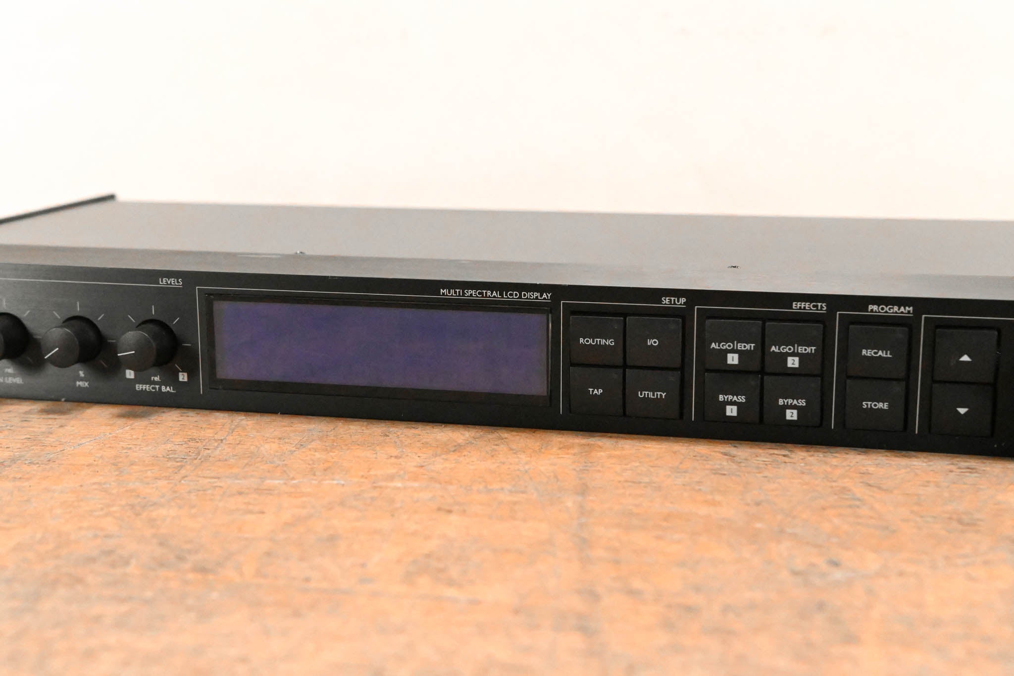 TC Electronic M-ONE XL Dual-Engine Effects Processor