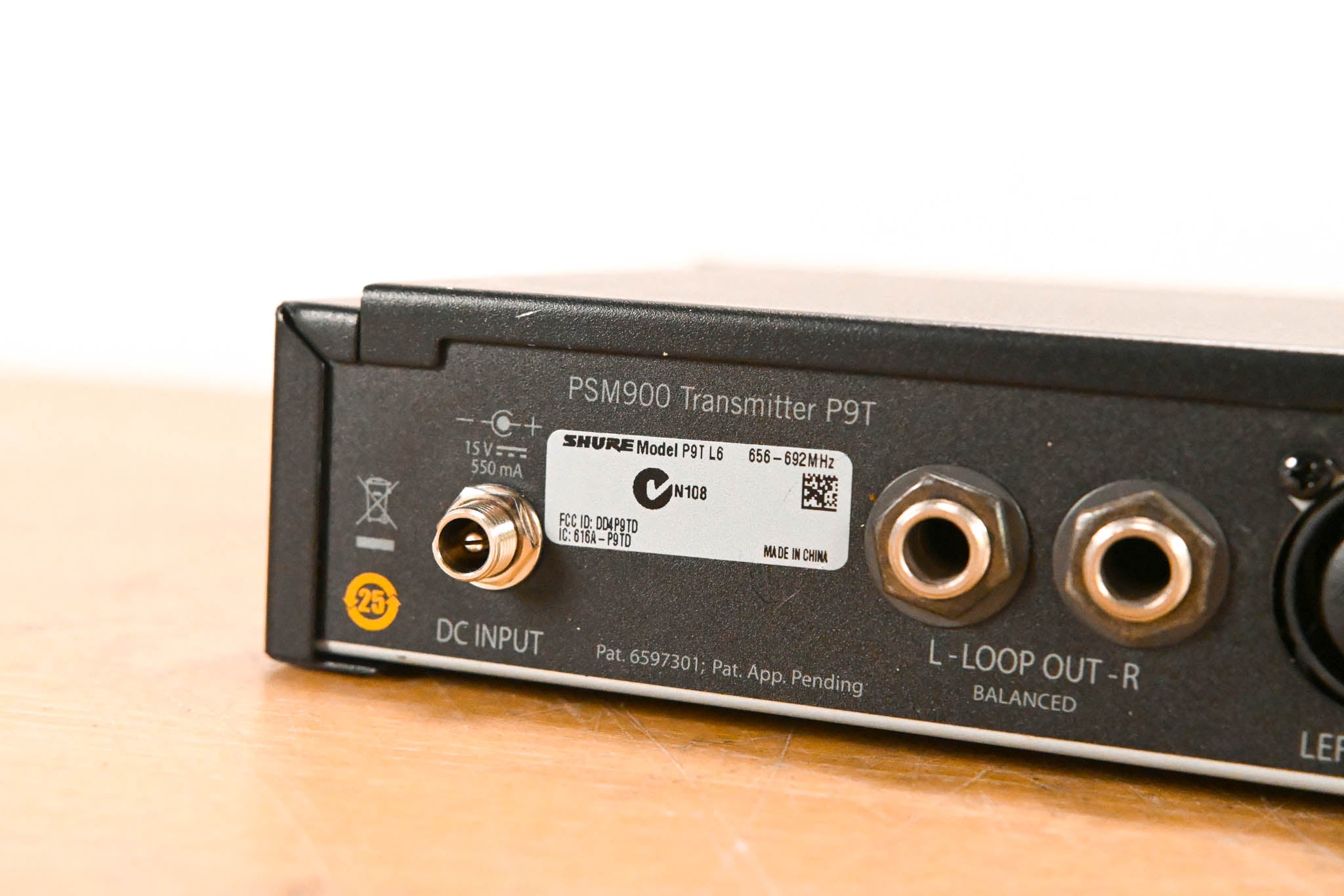 Shure PSM 900 Wireless IEM System L6 Band: 656-692 MHz (NO POWER SUPPLY)