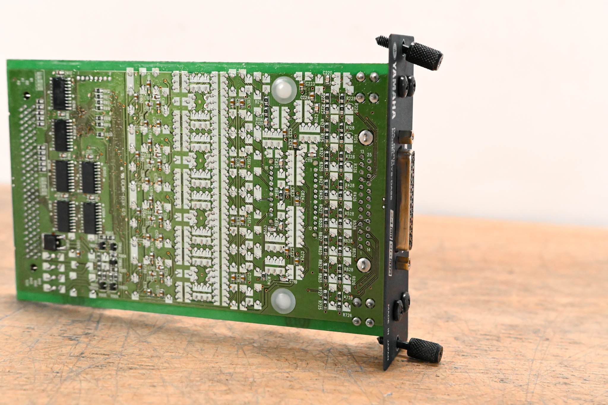 Yamaha MY8-DA96 24-bit, 96kHz 8-Channel Analog Output Card