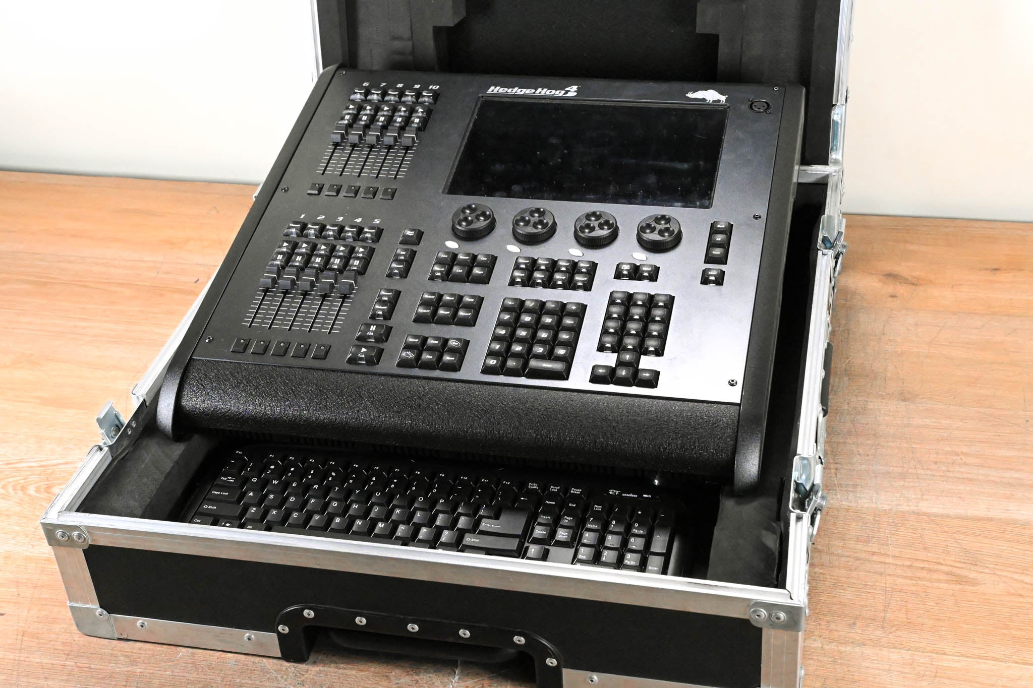 High End Systems HedgeHog 4X Compact Lighting Console with Case