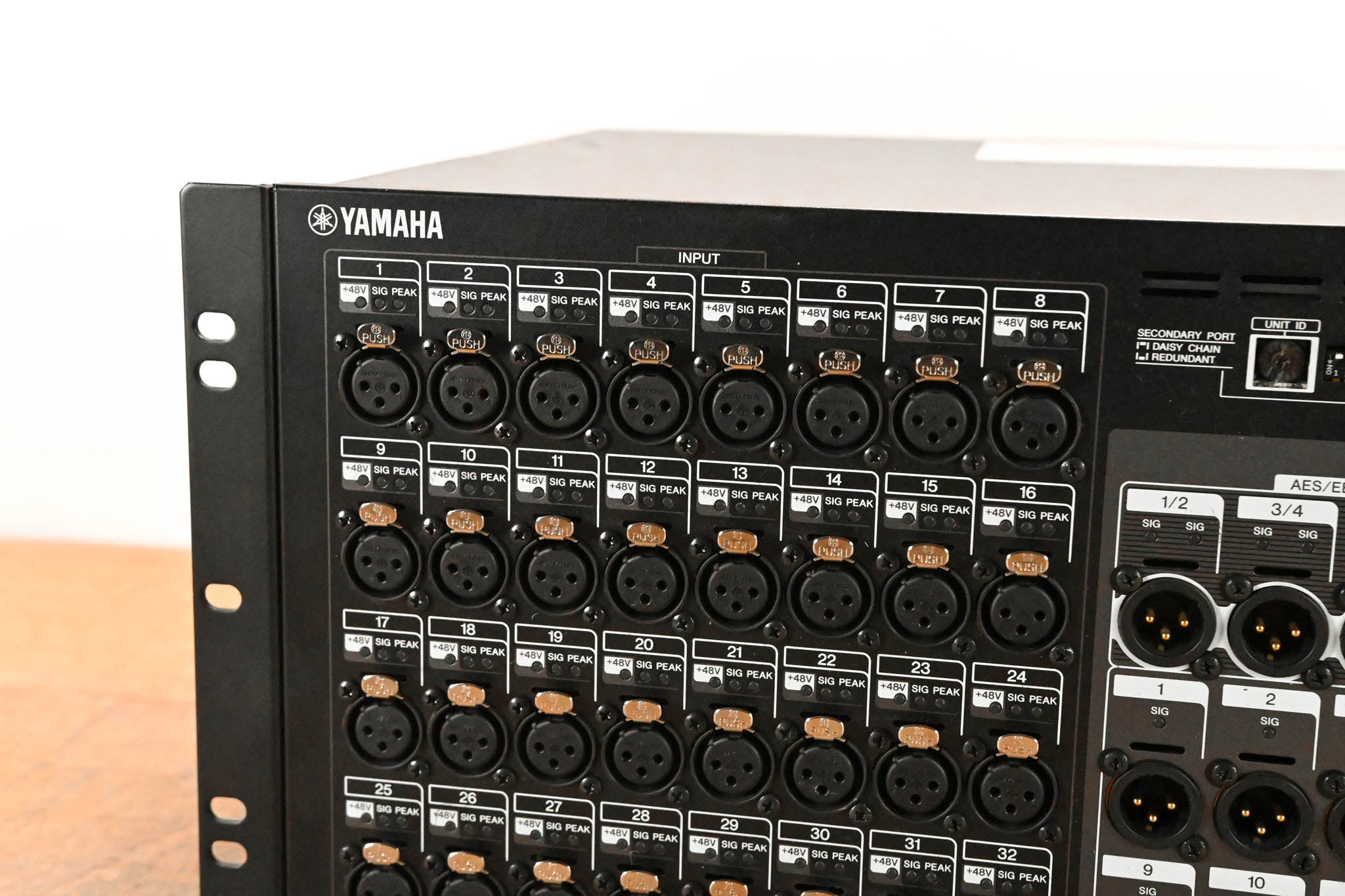 Yamaha Rio3224-D Rio Series 32x16 Remote Stage Box