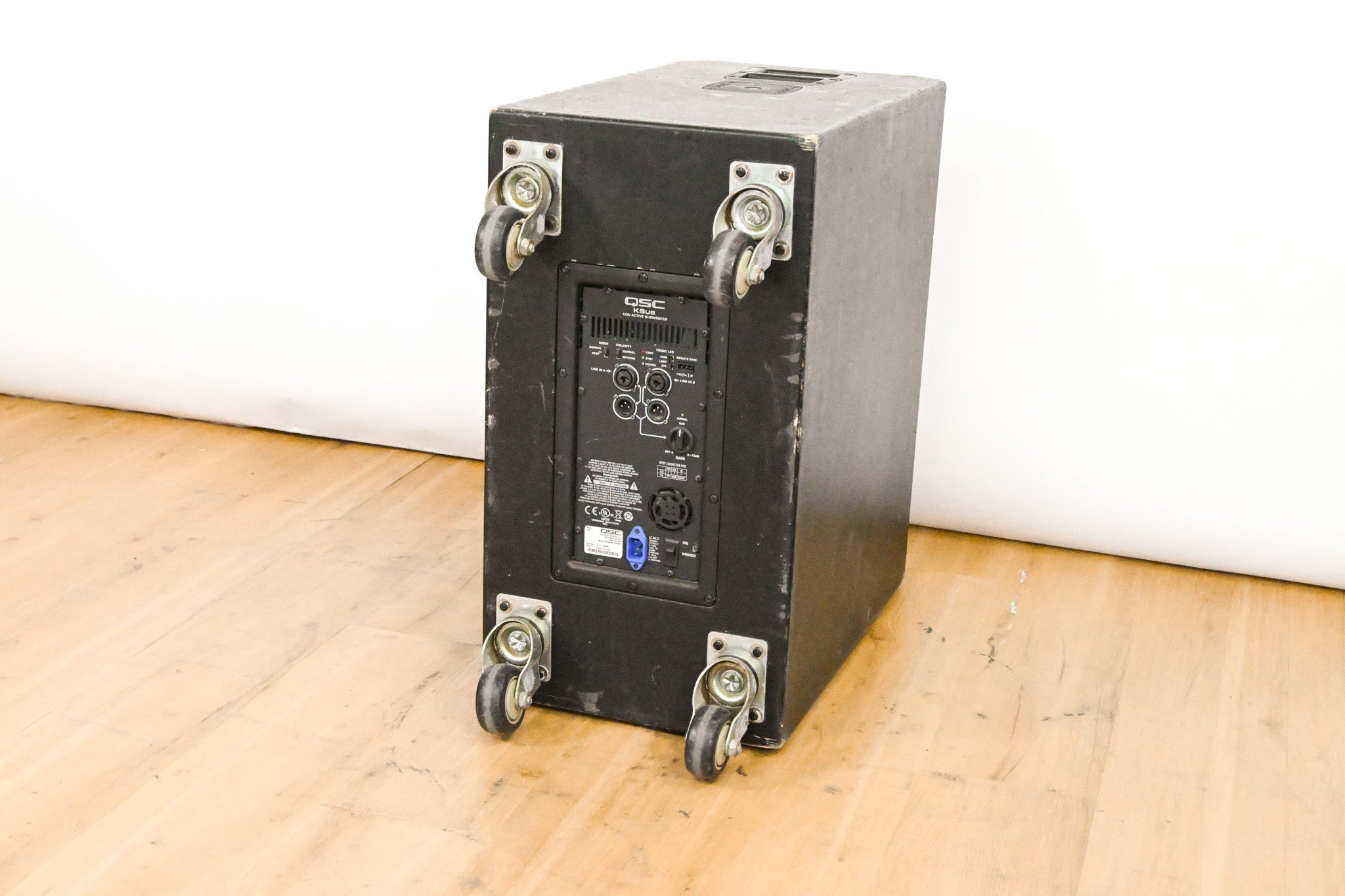 QSC KSub 1000W Dual 12" Powered Subwoofer