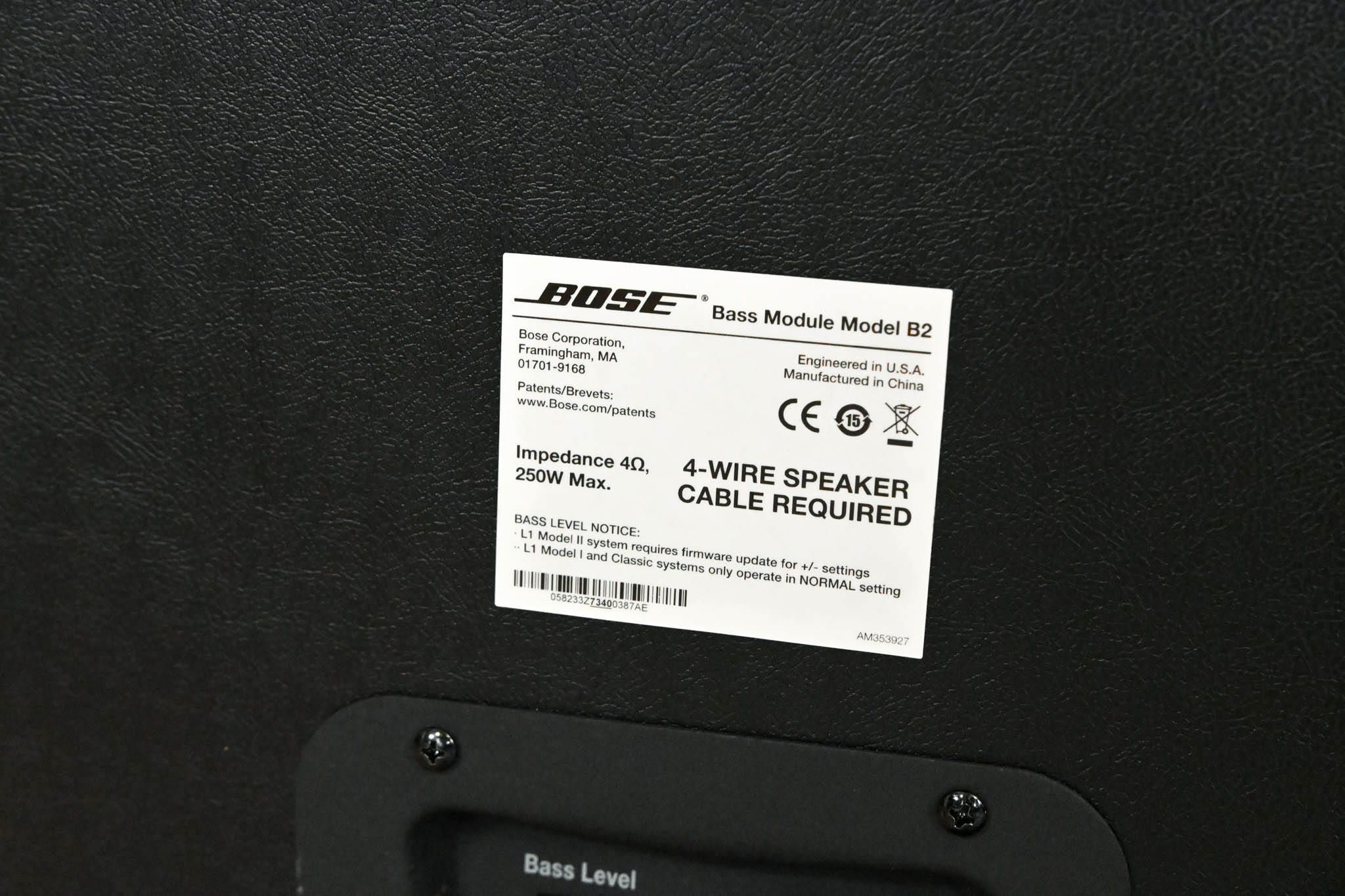 Bose L1 Model II with B2 Bass Module - Portable PA System