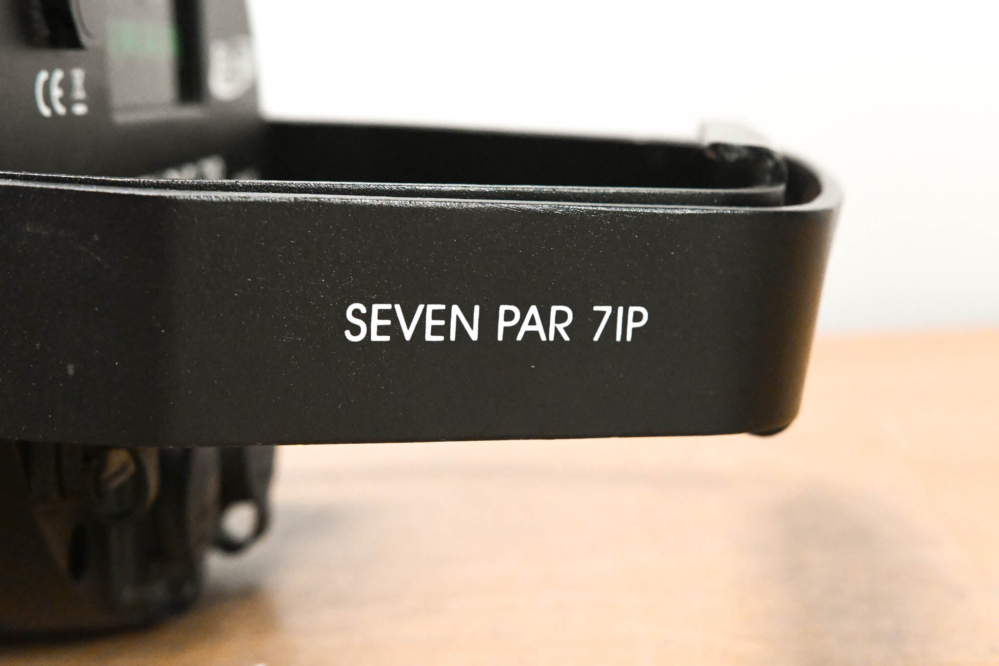 Elation SEVEN PAR 7IP 7-Color LED Par Wash Light (NO POWER CABLE)