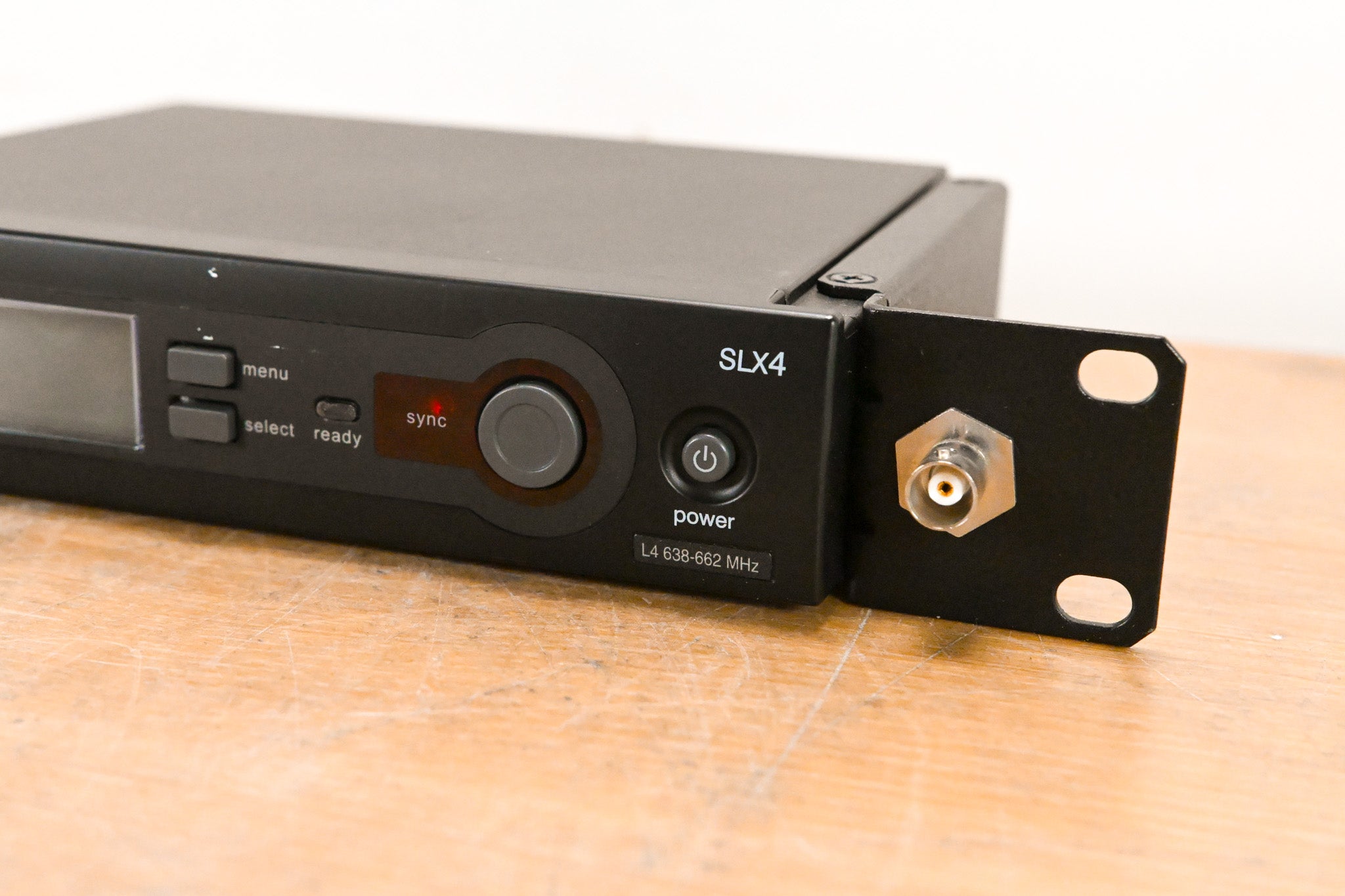 SHURE SLX4 のみ Shure SLX4 Wireless Receiver - L4 Band: 638-662 MHz (NO POWER
