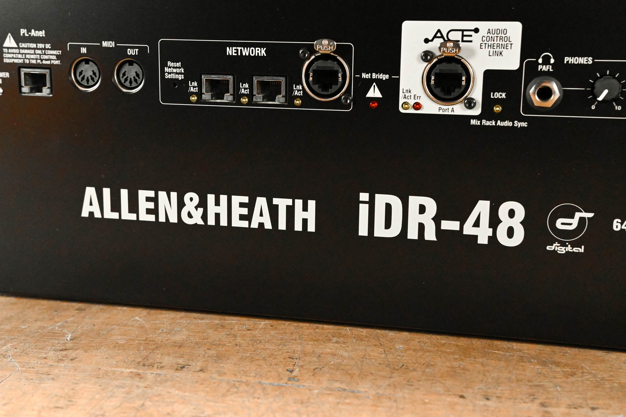 Allen & Heath iDR-48 48-In, 24-Out Audio Stage Box with AES Out