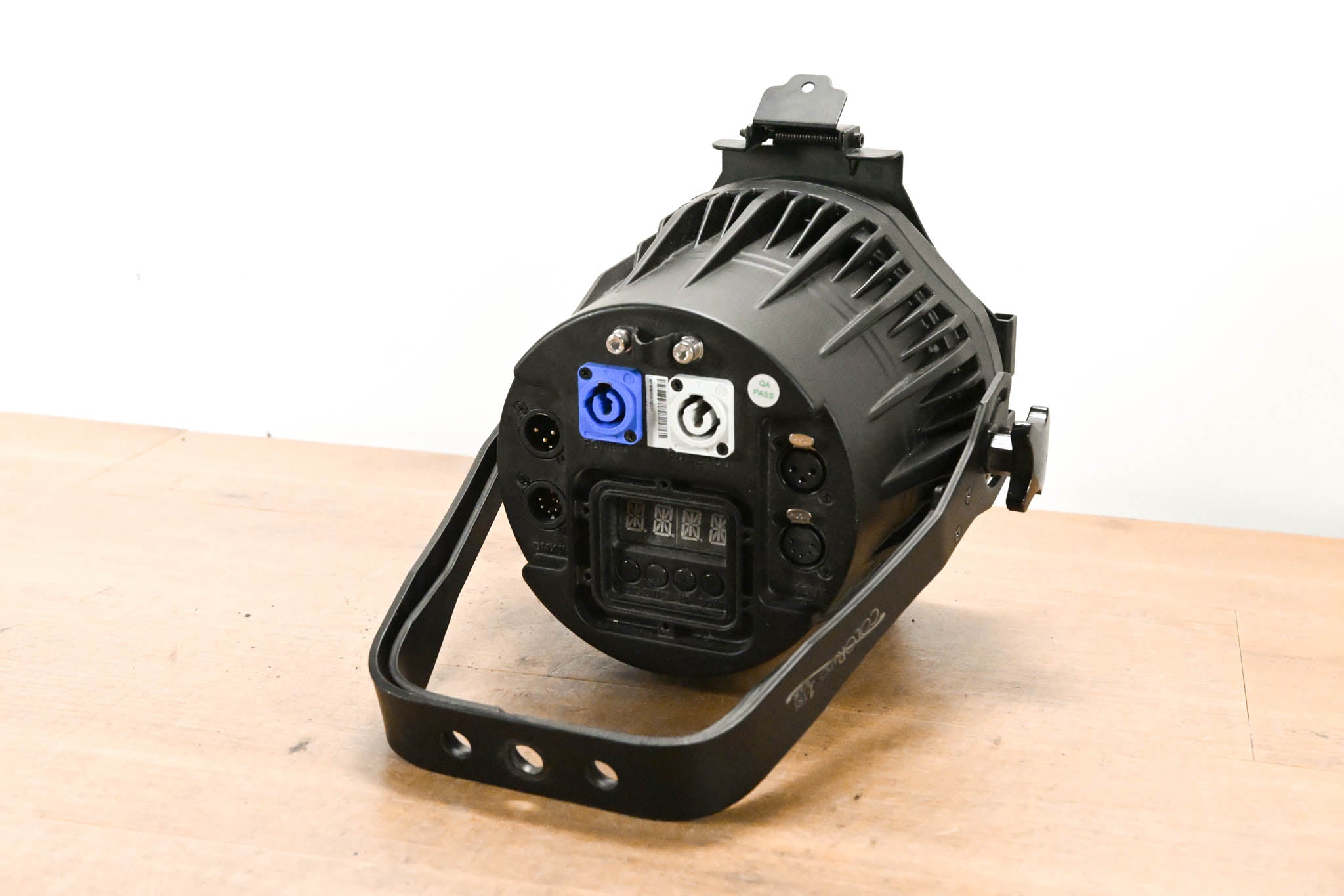 Chauvet COLORado 1-Tri Tour v2 RGB LED Wash Light