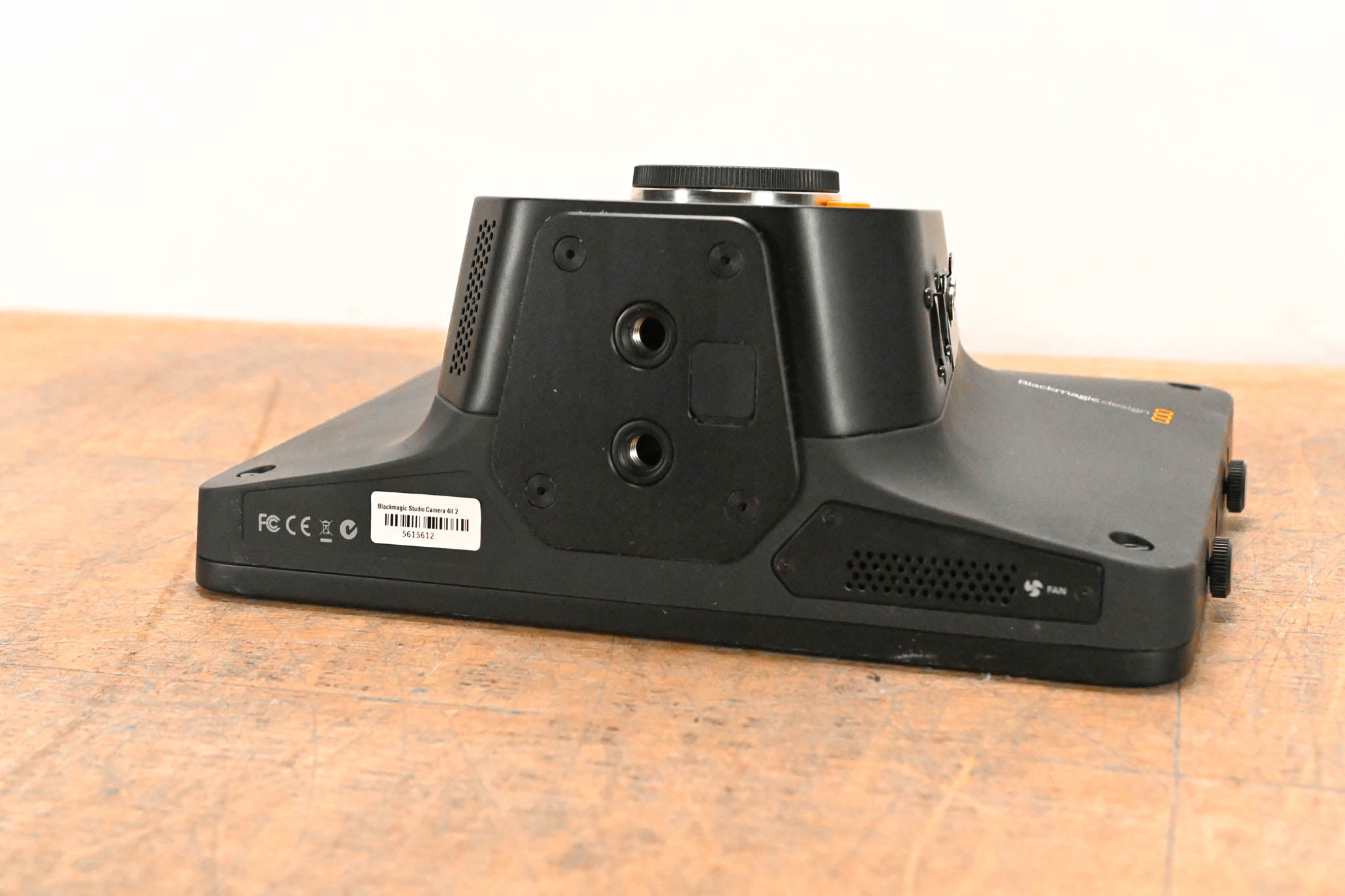 Blackmagic Design Studio Camera 4K 2
