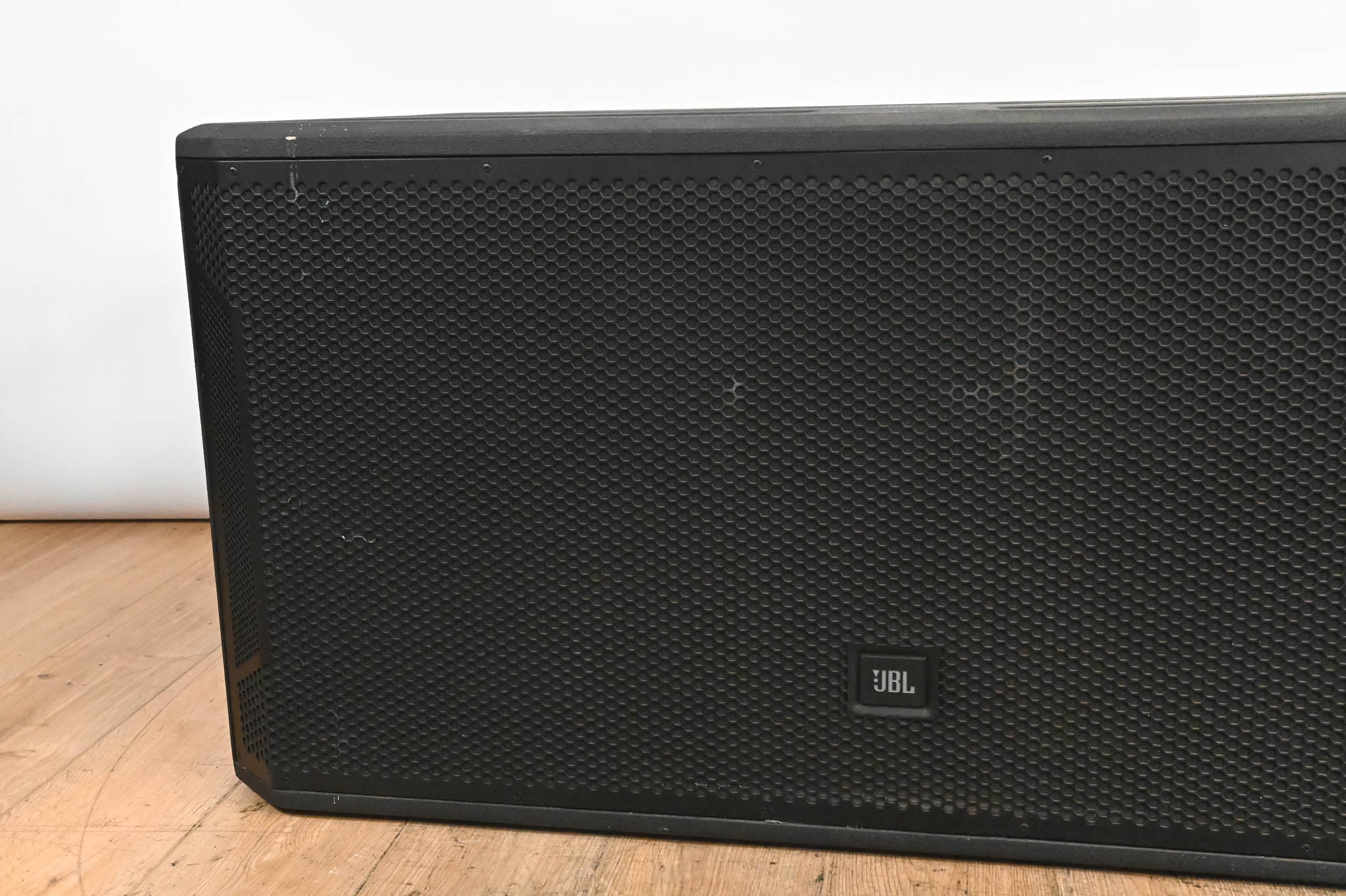 JBL STX828S Dual 18" Bass Reflex Subwoofer