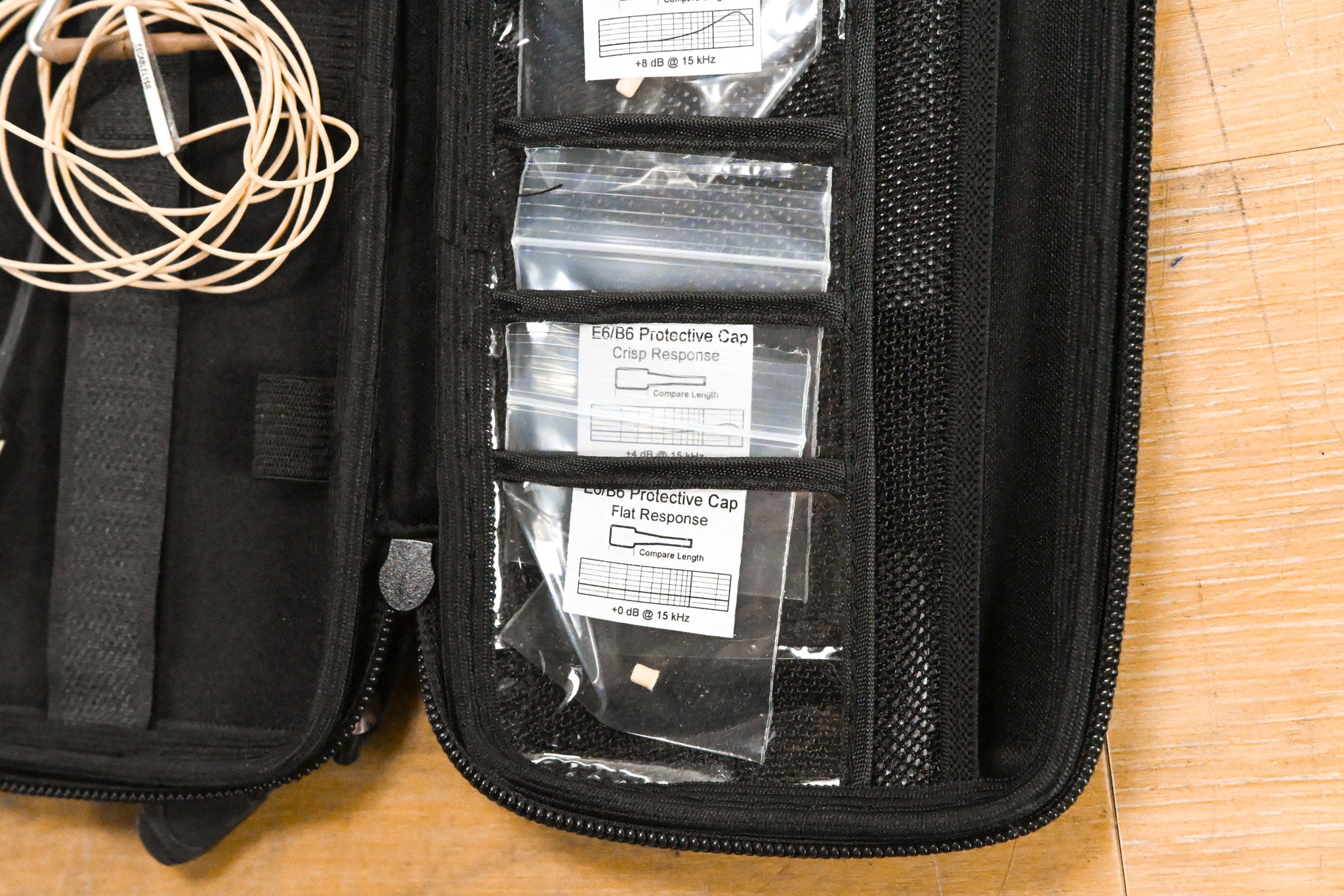 Countryman E6 Omnidirectional Earset Microphone w/ E6CABLEL1SR Cable