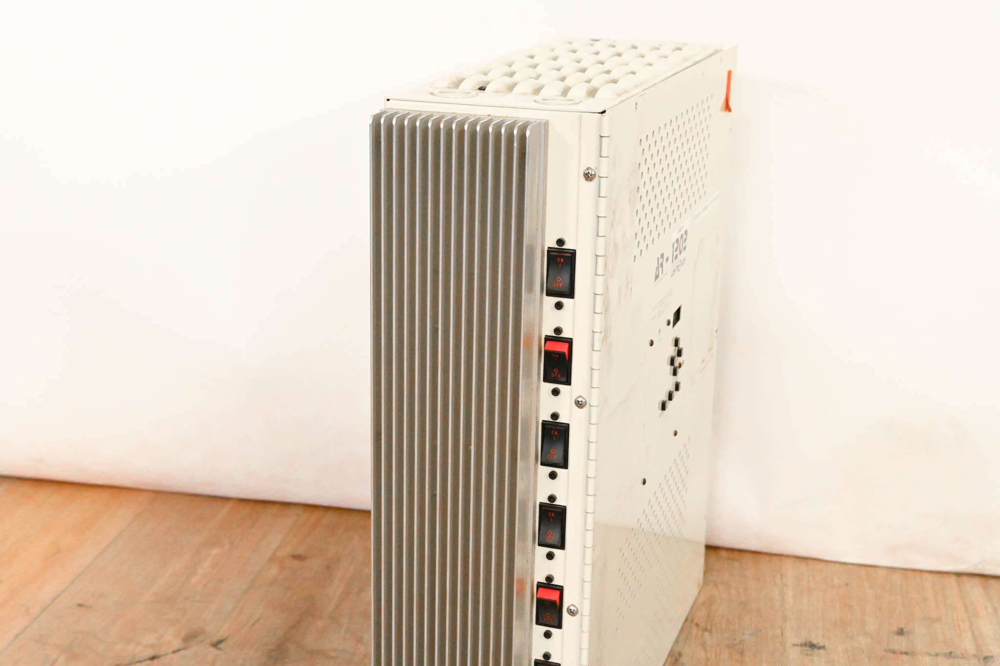 Lightronics AR-1202 12-Channel DMX Wall Mount Dimming System