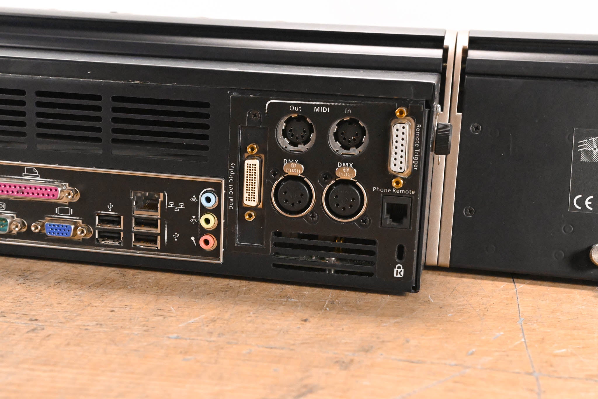 ETC ION 1000 Lighting Console with ETC 2x10 Universal Fader Wing