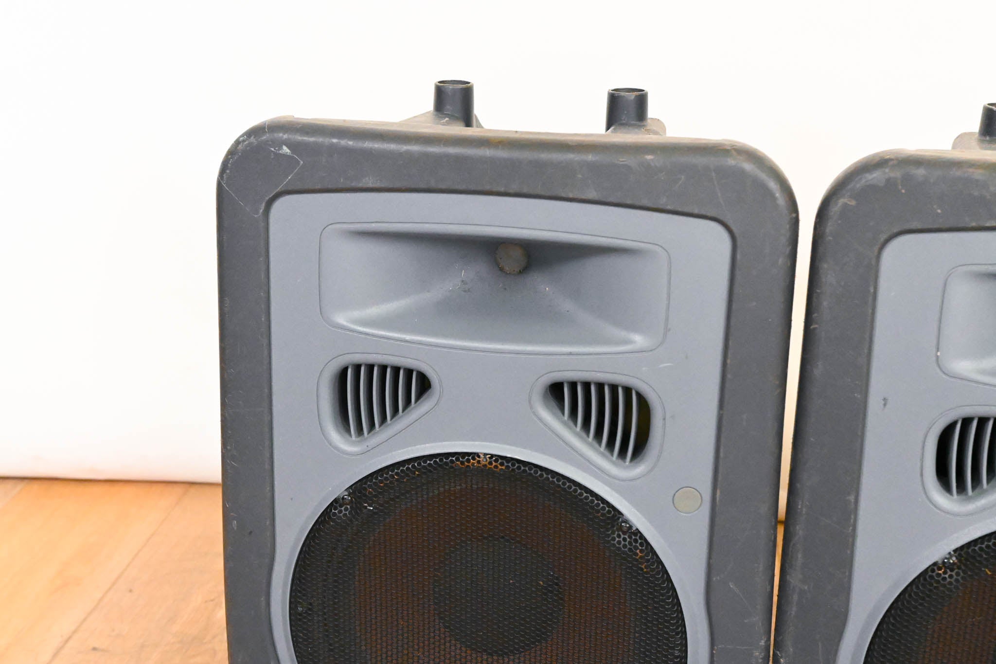 JBL EON10 10" 2-Way Passive Loudspeaker/Stage Monitor (PAIR)