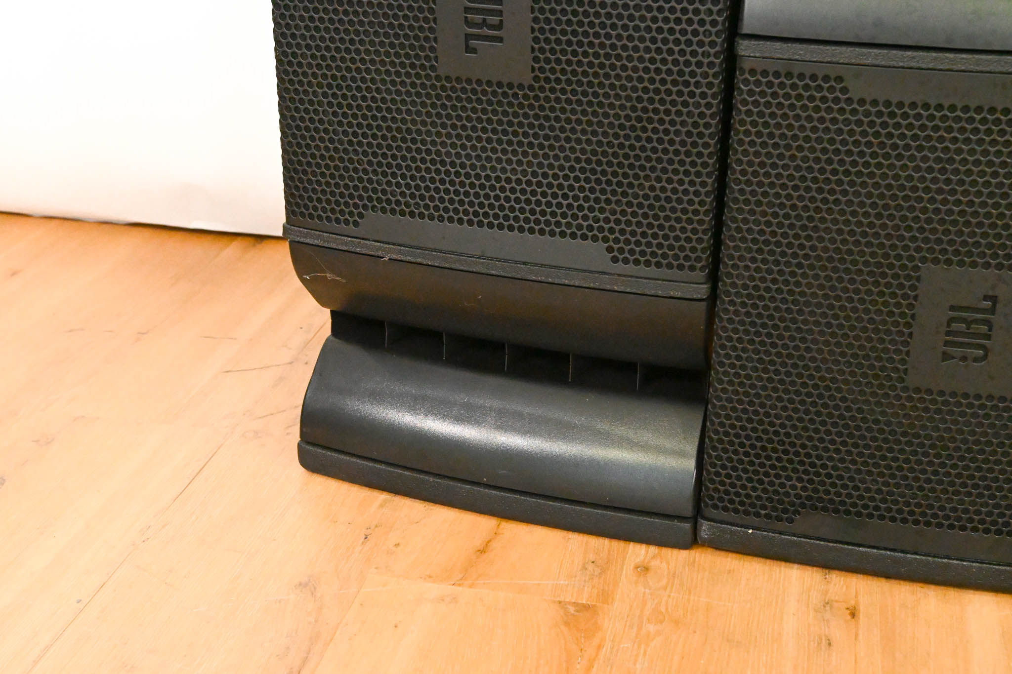 JBL VRX932LA-1 12" Two-Way Line Array Loudspeaker System (PAIR)