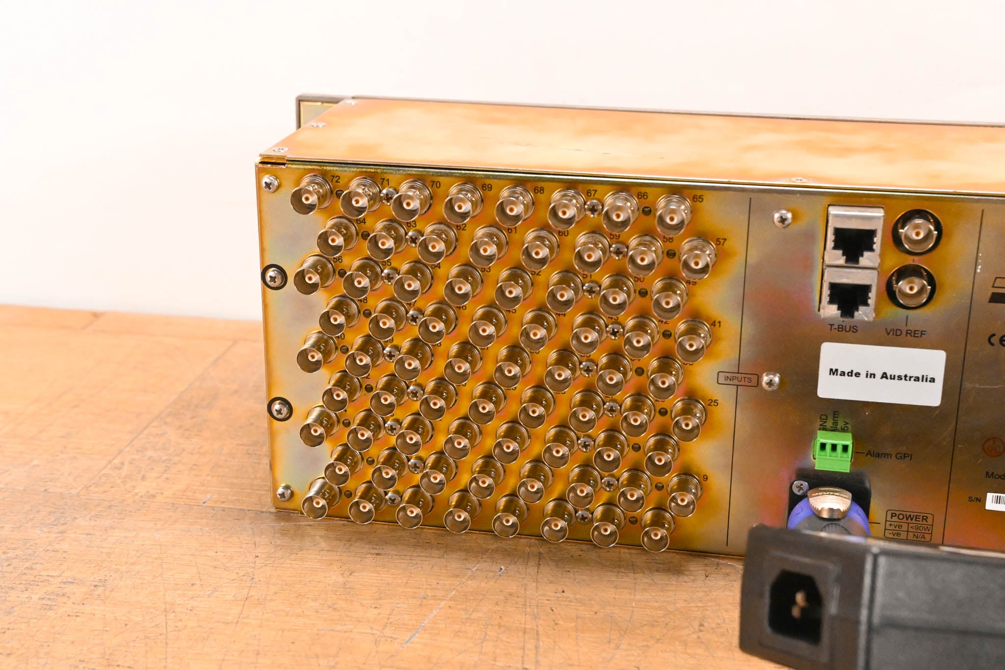 Ross NK-3G72 Scalable 72 x 72 3G/HD/SD Multi-Definition SDI Router