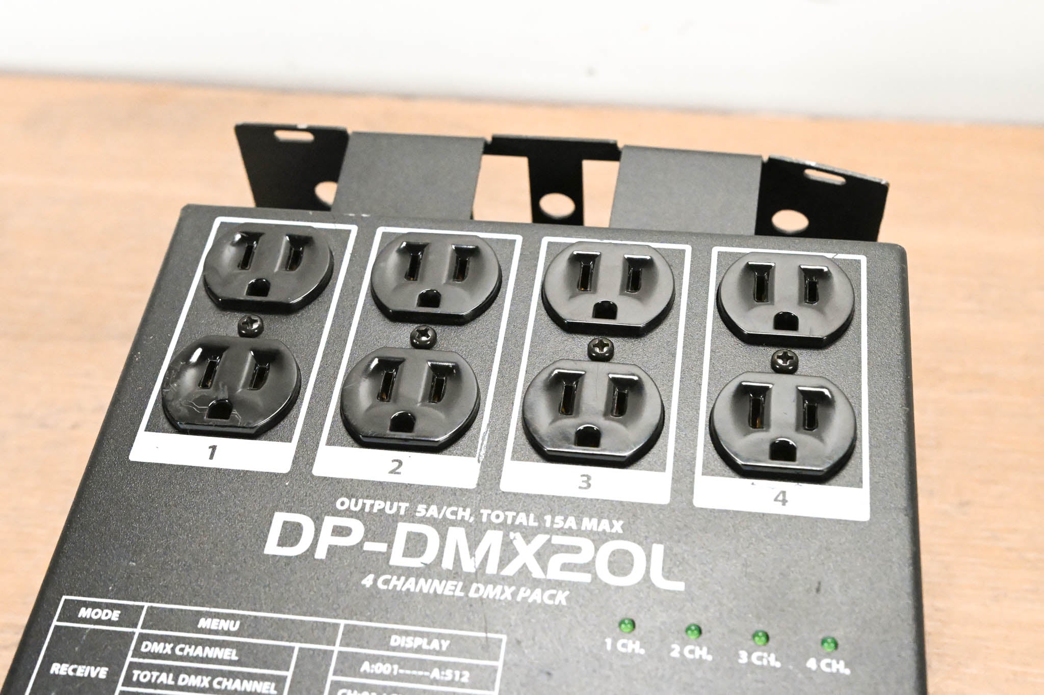 American DJ DP-DMX20L Four-Channel DMX Dimmer Pack