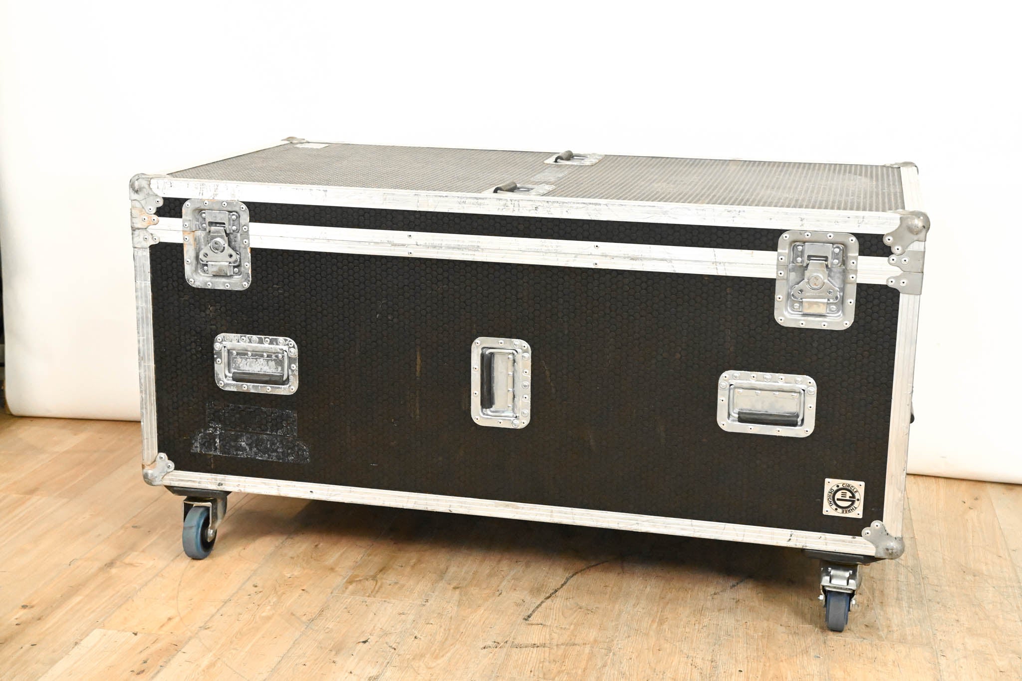 Ampeg SVT-810E 8x10" 800W Bass Cabinet with Road Case
