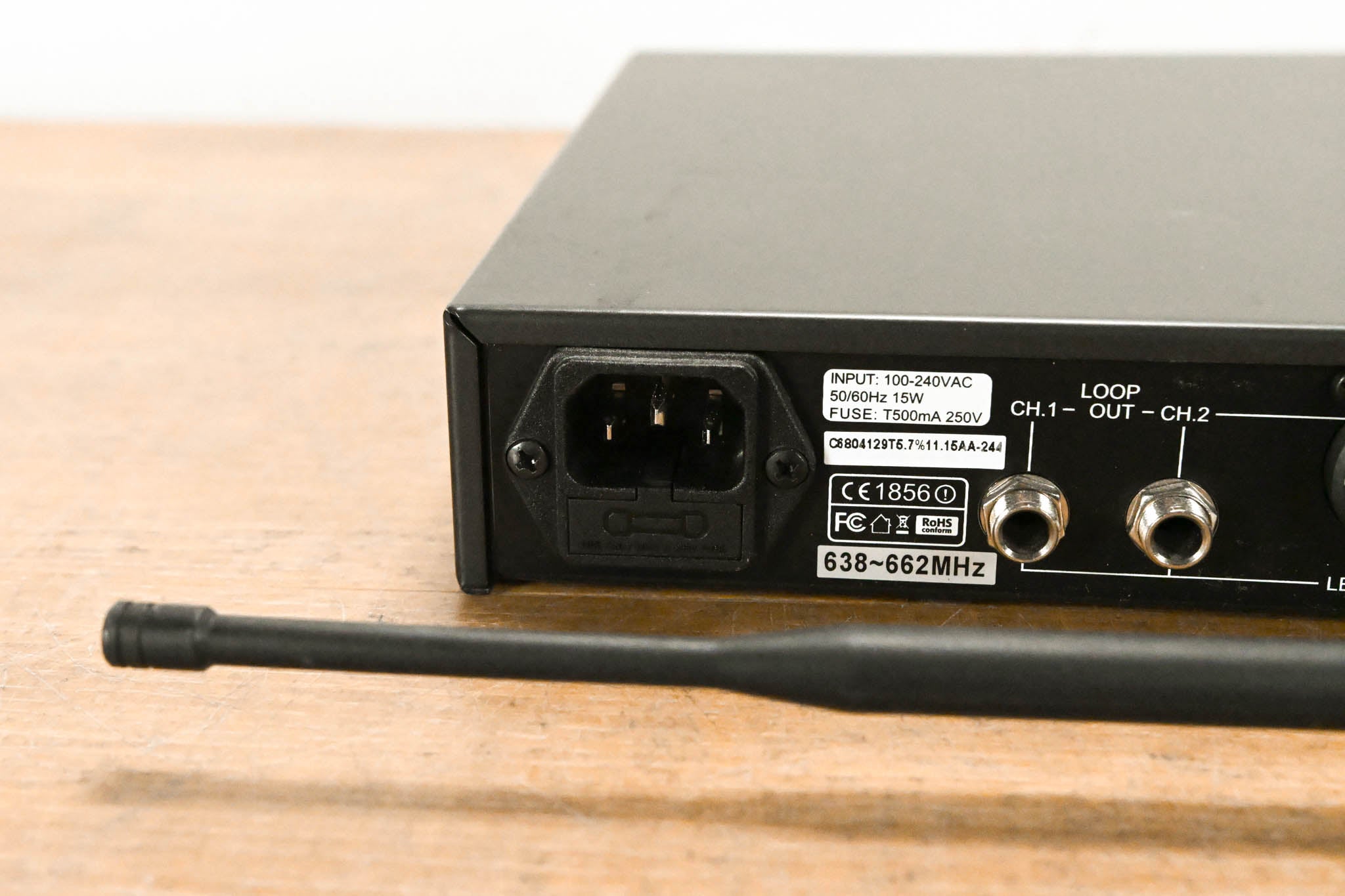 Carvin EM900 Wireless IEM System with EM901 Bodypack - 638-662 MHz