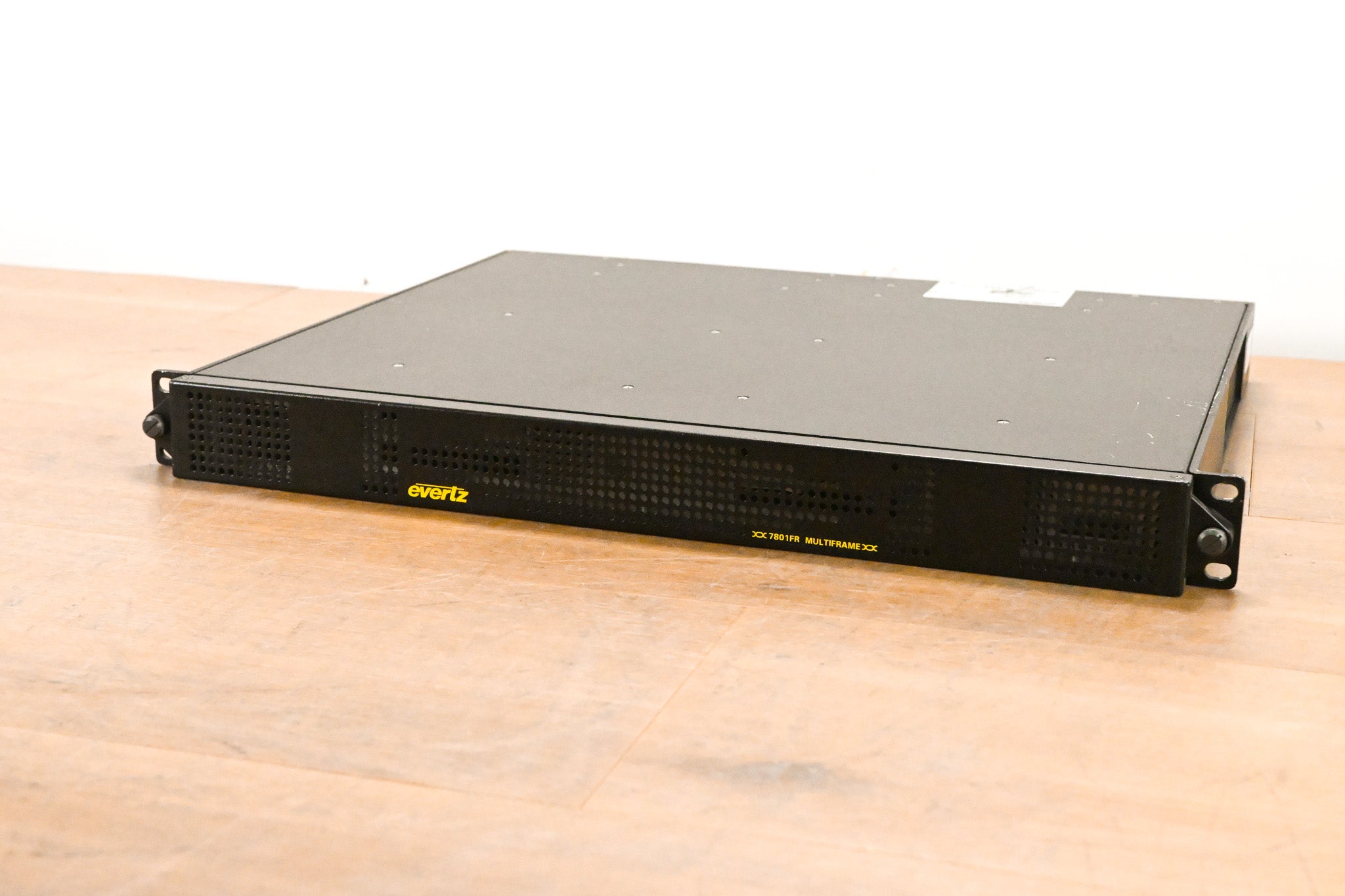 Evertz 7801FR 1RU Rack-Mountable Multiframe with Cards