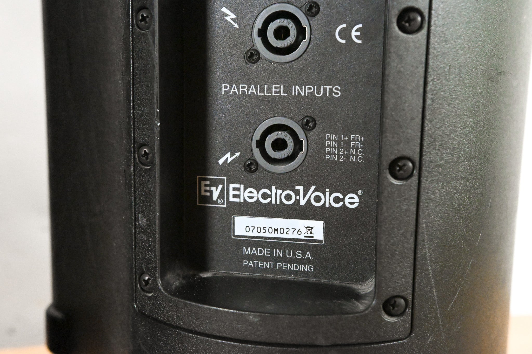 Electro-Voice (EV) ZX1-100 8" 2-Way Passive Loudspeaker (PAIR)
